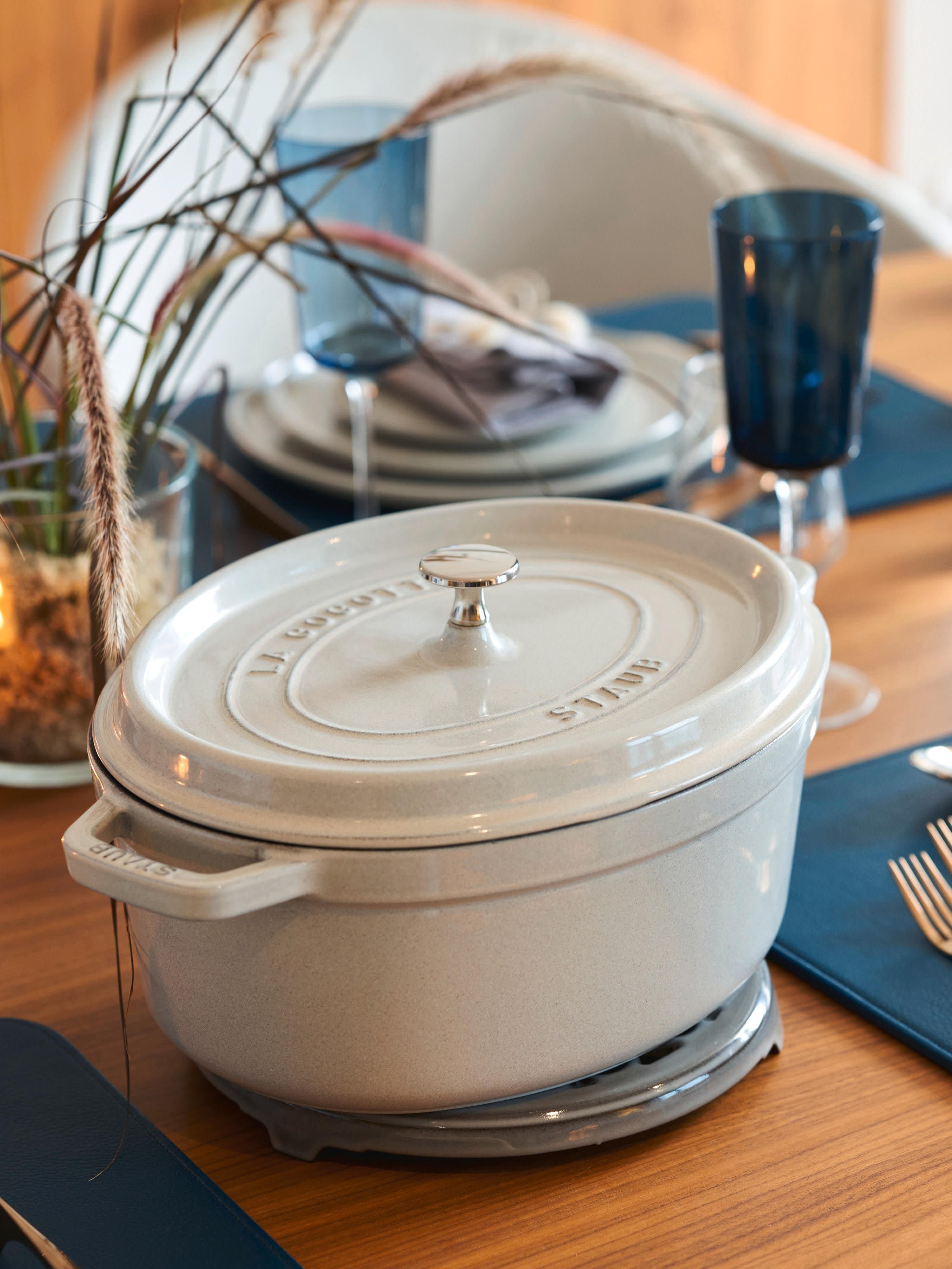 Ovaler Bräter La Cocotte aus Gusseisen