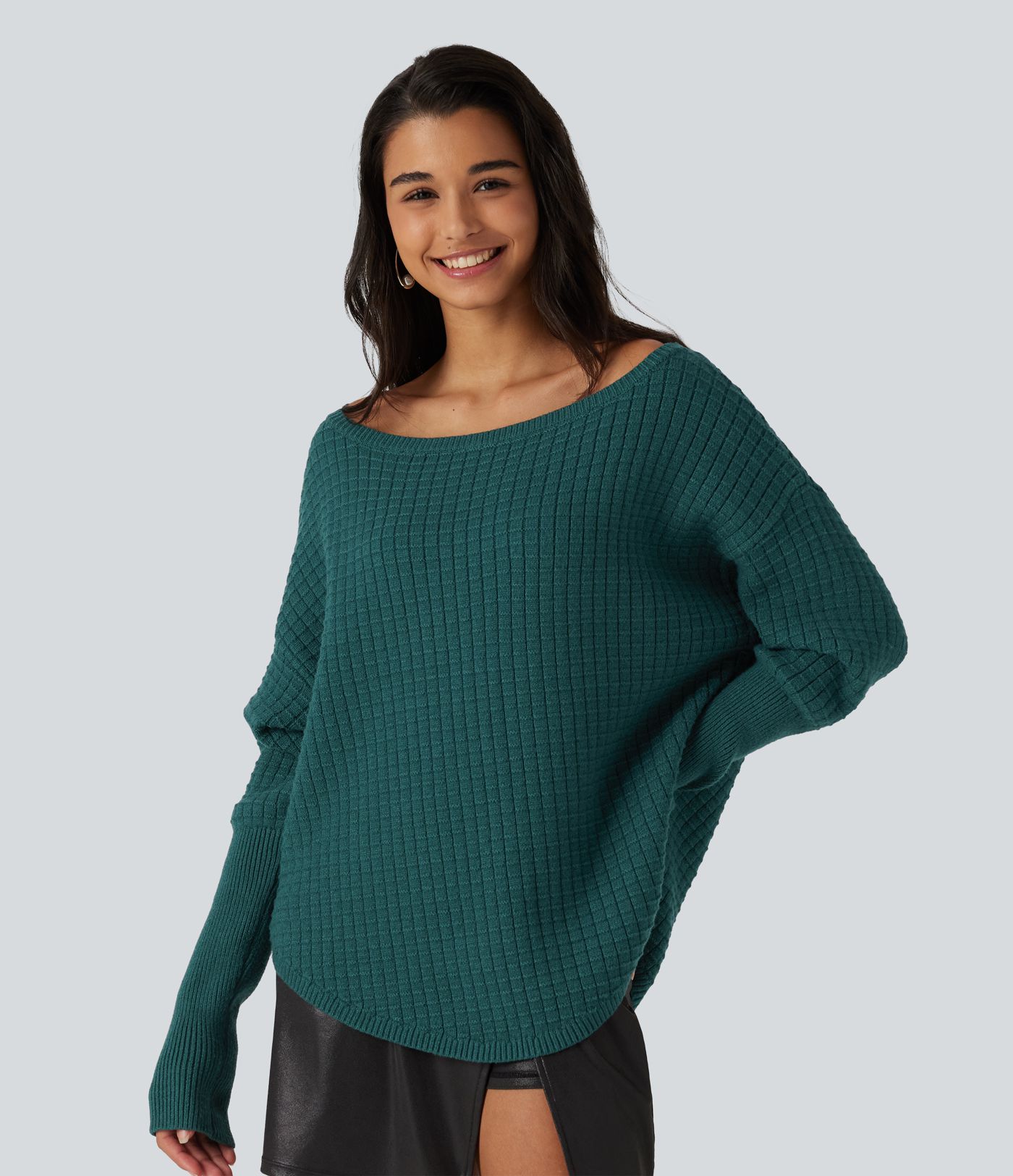Pull de bureau épaules dénudées à manches chauve-souris