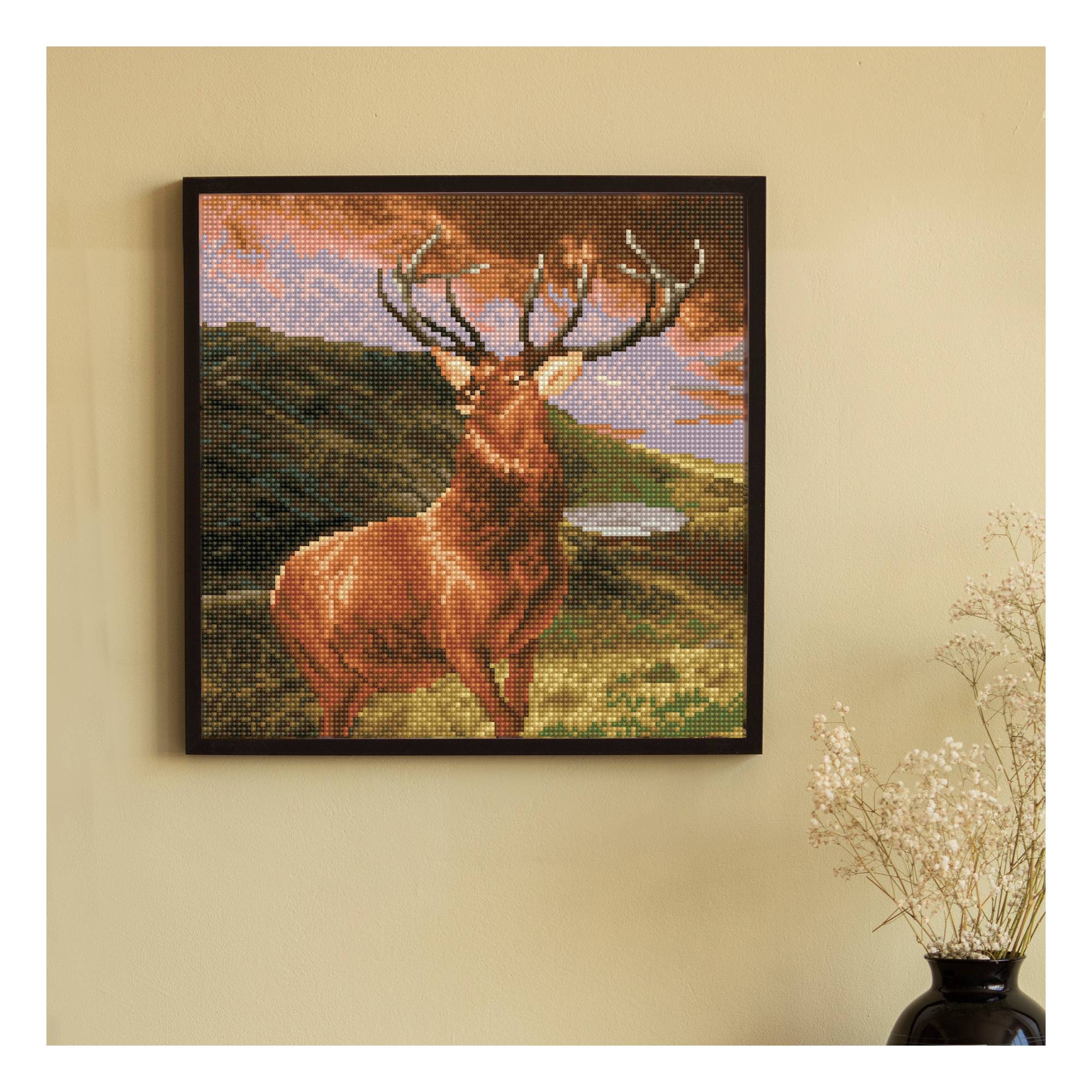 Diamond Dotz Monarch of the Glen Kit 32cm x 32cm