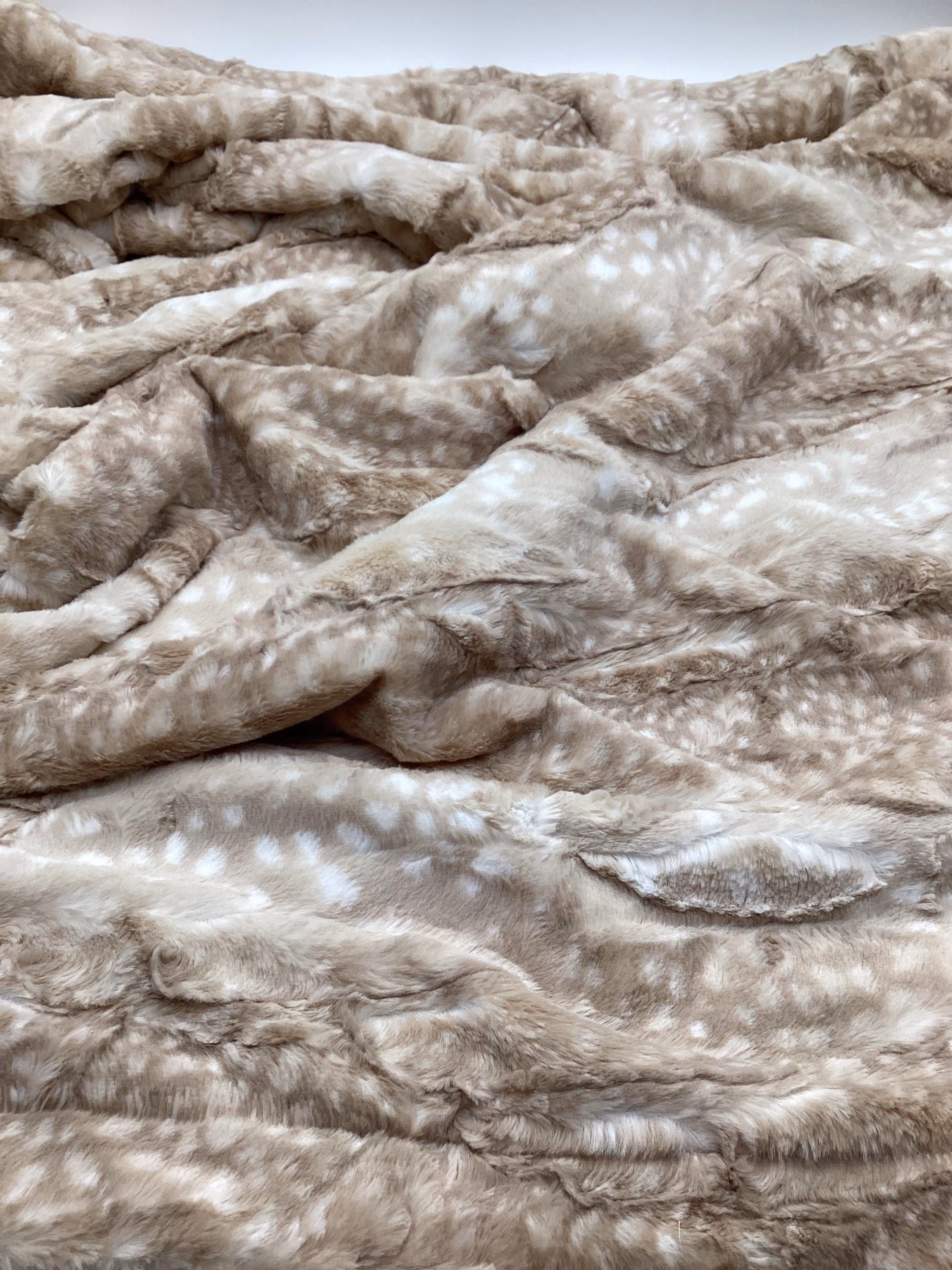 READY MADE/Fawn Beige Minky blanket/44”x59”