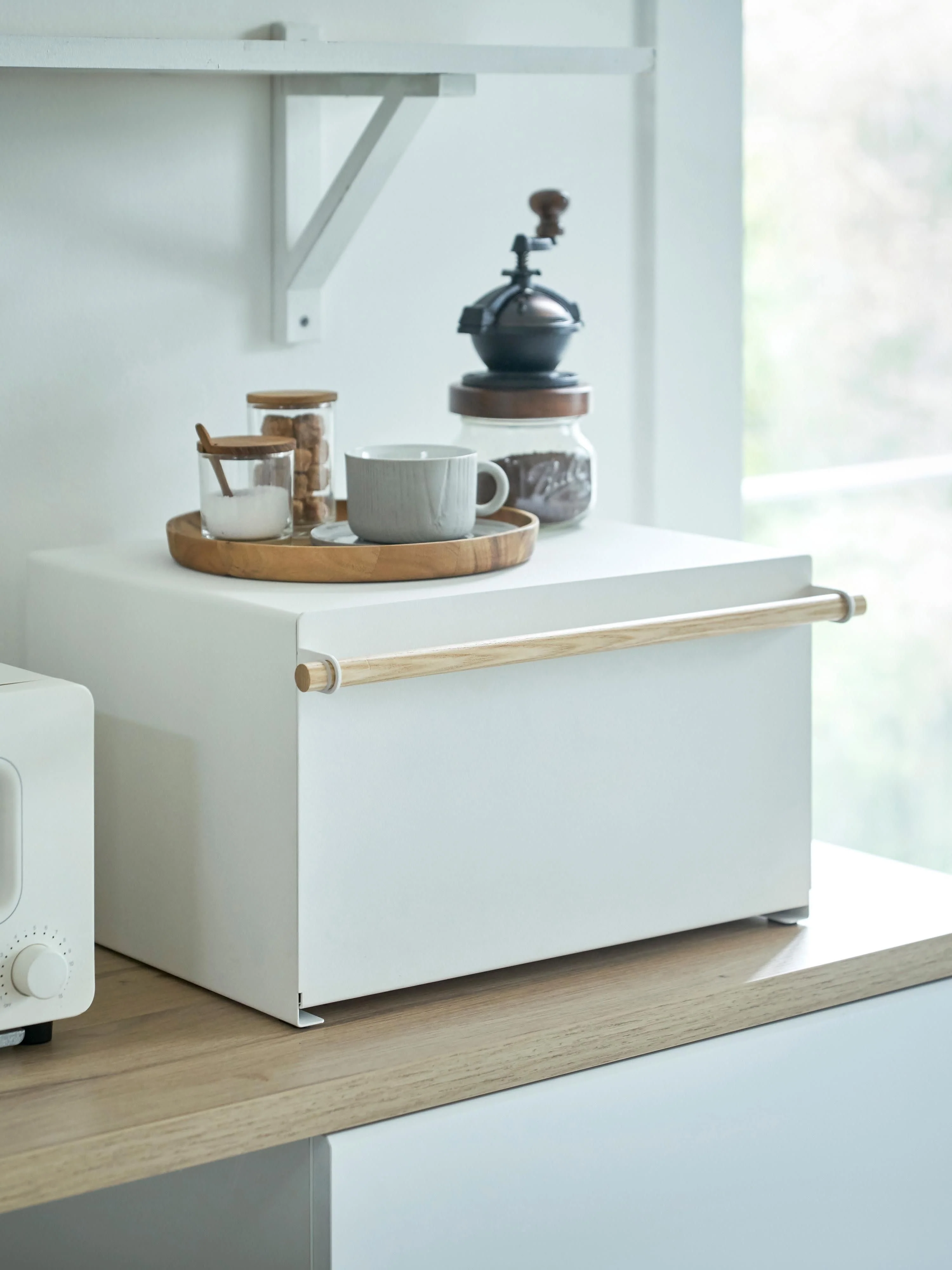 Brotkasten Tosca mit magnetischer öffnung