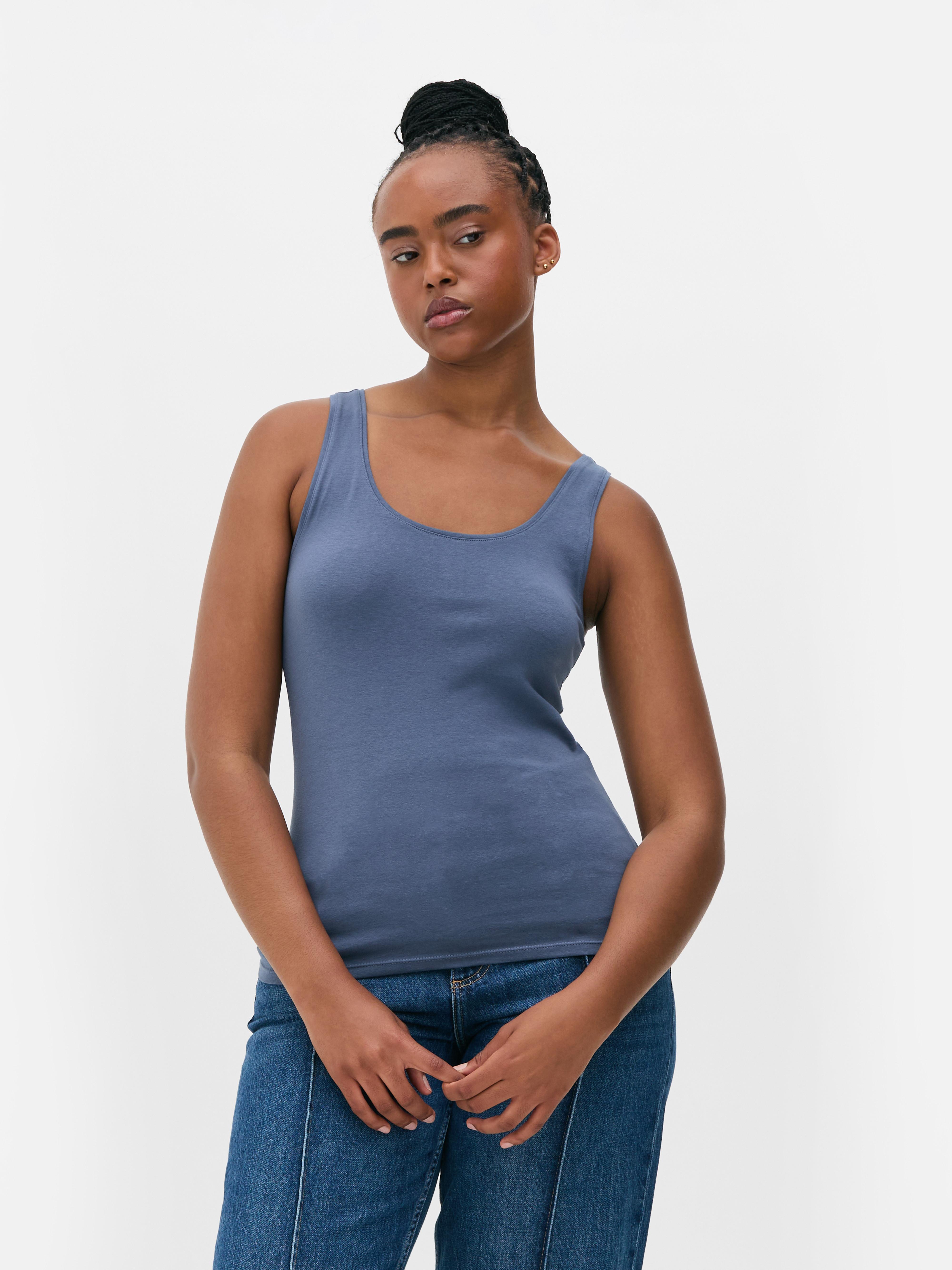 Scoop Neck Stretch Vest