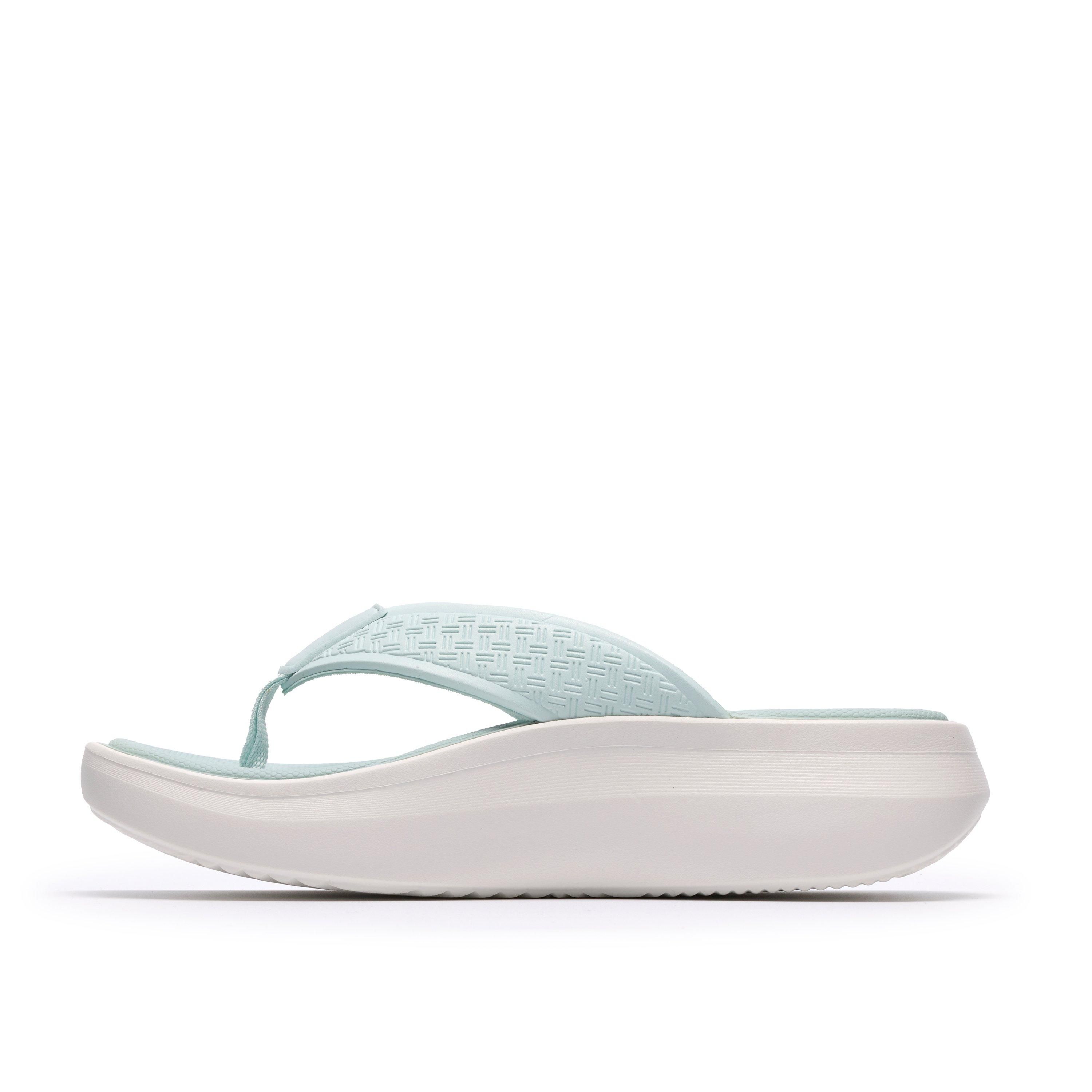 Clarks Solevana Post2 Seafoam Green Flip Flops