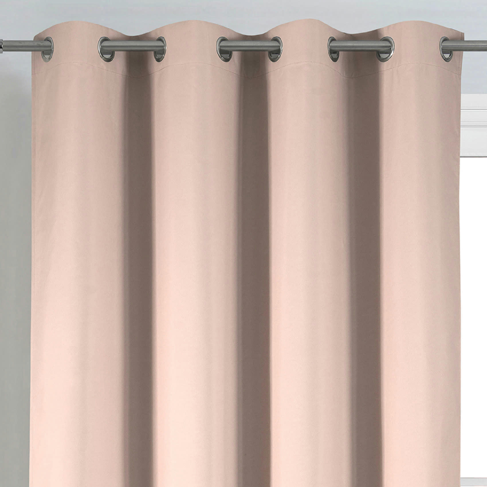 - Rideau déco uni occultant et thermique rose clair