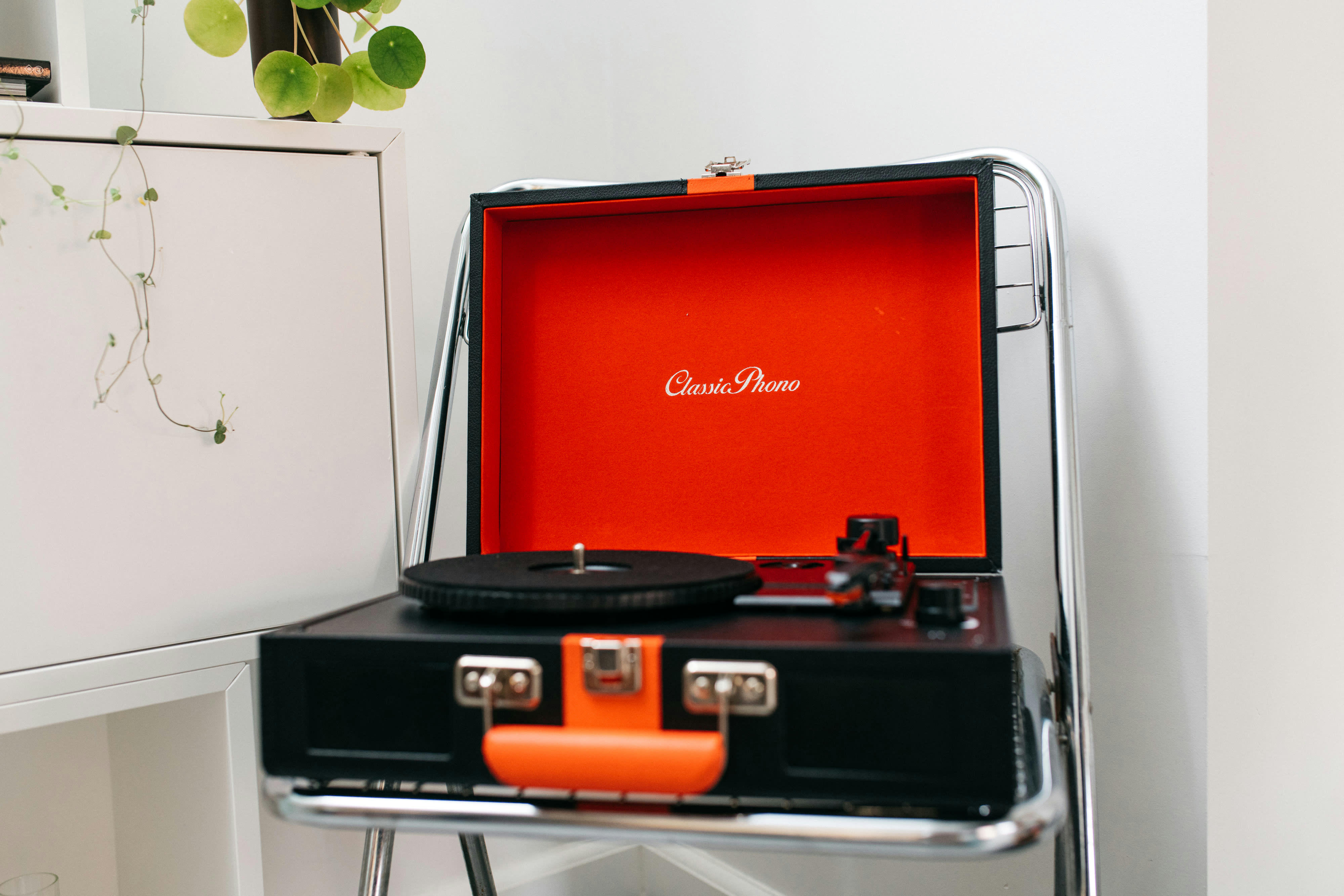 - Platine vinyle bluetooth avec haut-parleurs noir