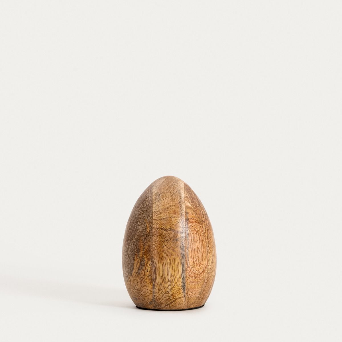 Figurka TOBY jajko duże z drewna mango 9,5x13,5 cm