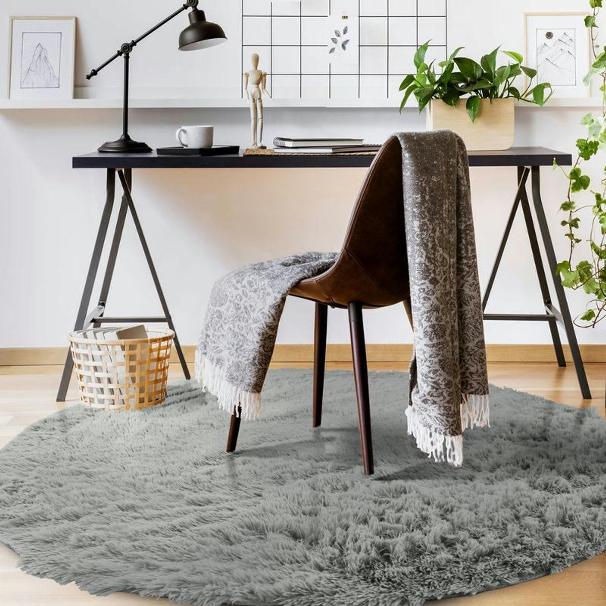 NEO - Tapis lavable à base fine et souple extra doux gris clair diam.160