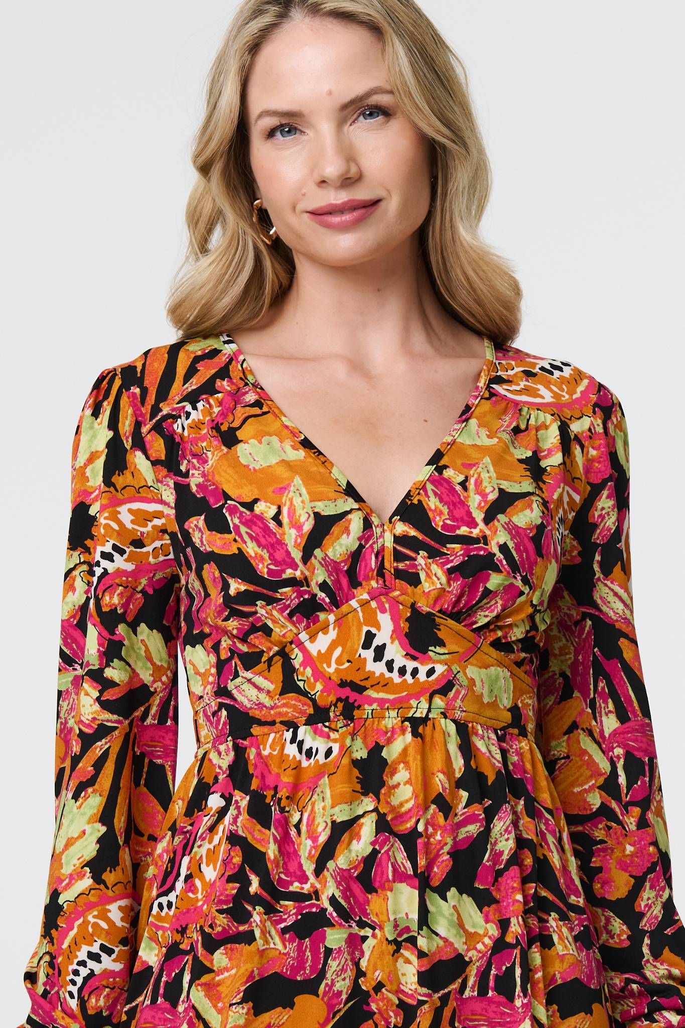 Izabel London Tropical Floral Print Long Sleeve Midi Dress