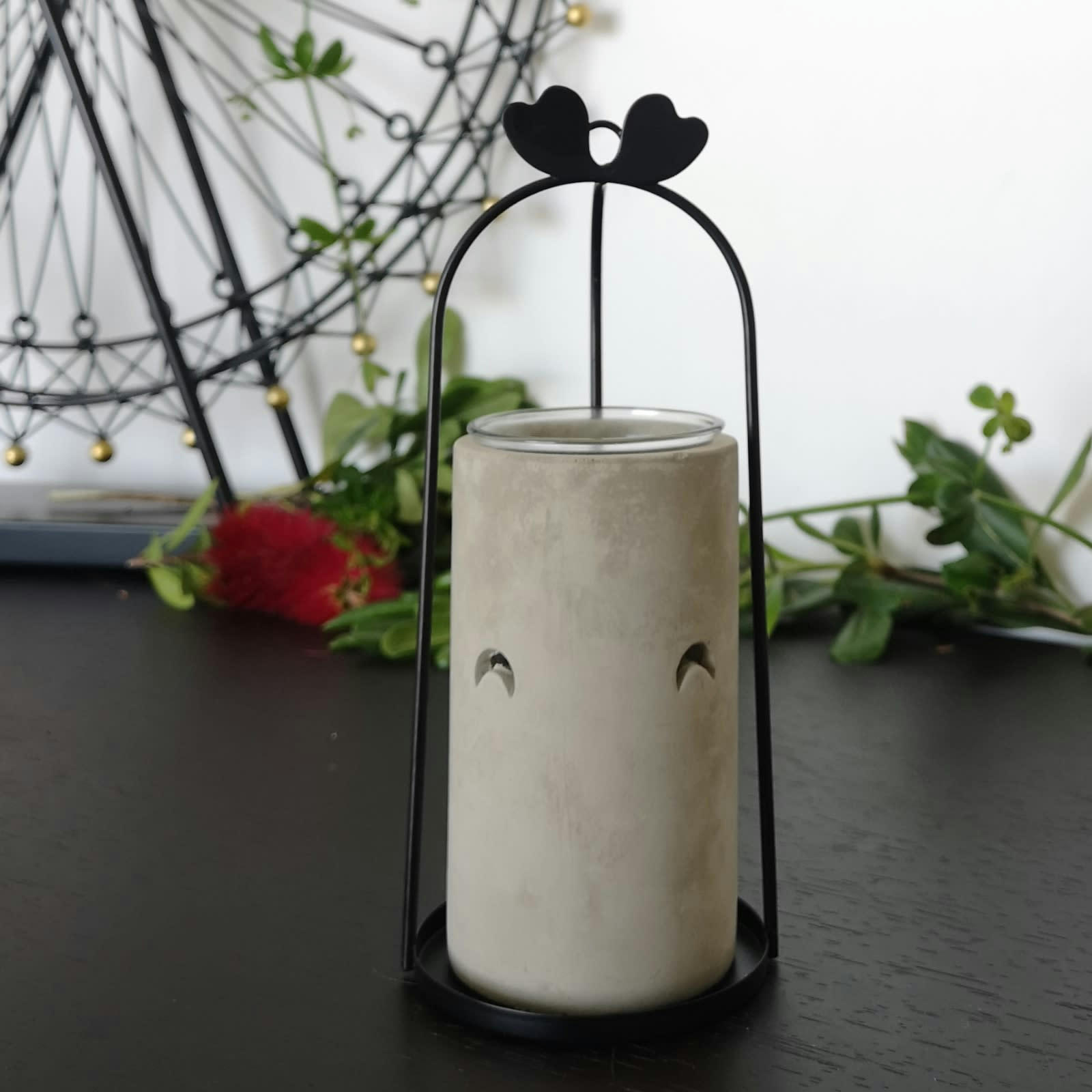 TRES - Brûle parfum en métal Cage à oiseau noir et ciment gris mat - H 21 cm