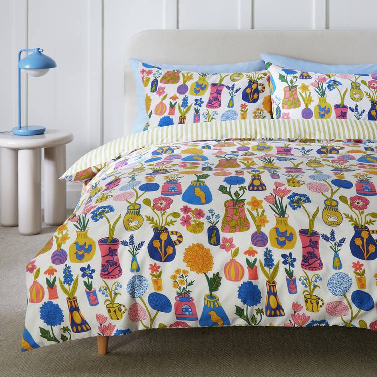 Habitat Floral Vases Print Bedding Set - Single