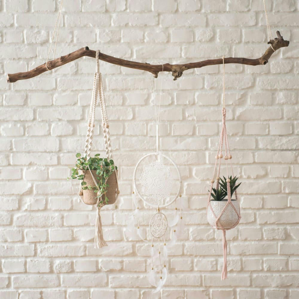 Plume - Déco murale attrape-rêves en coton blanc 25x56