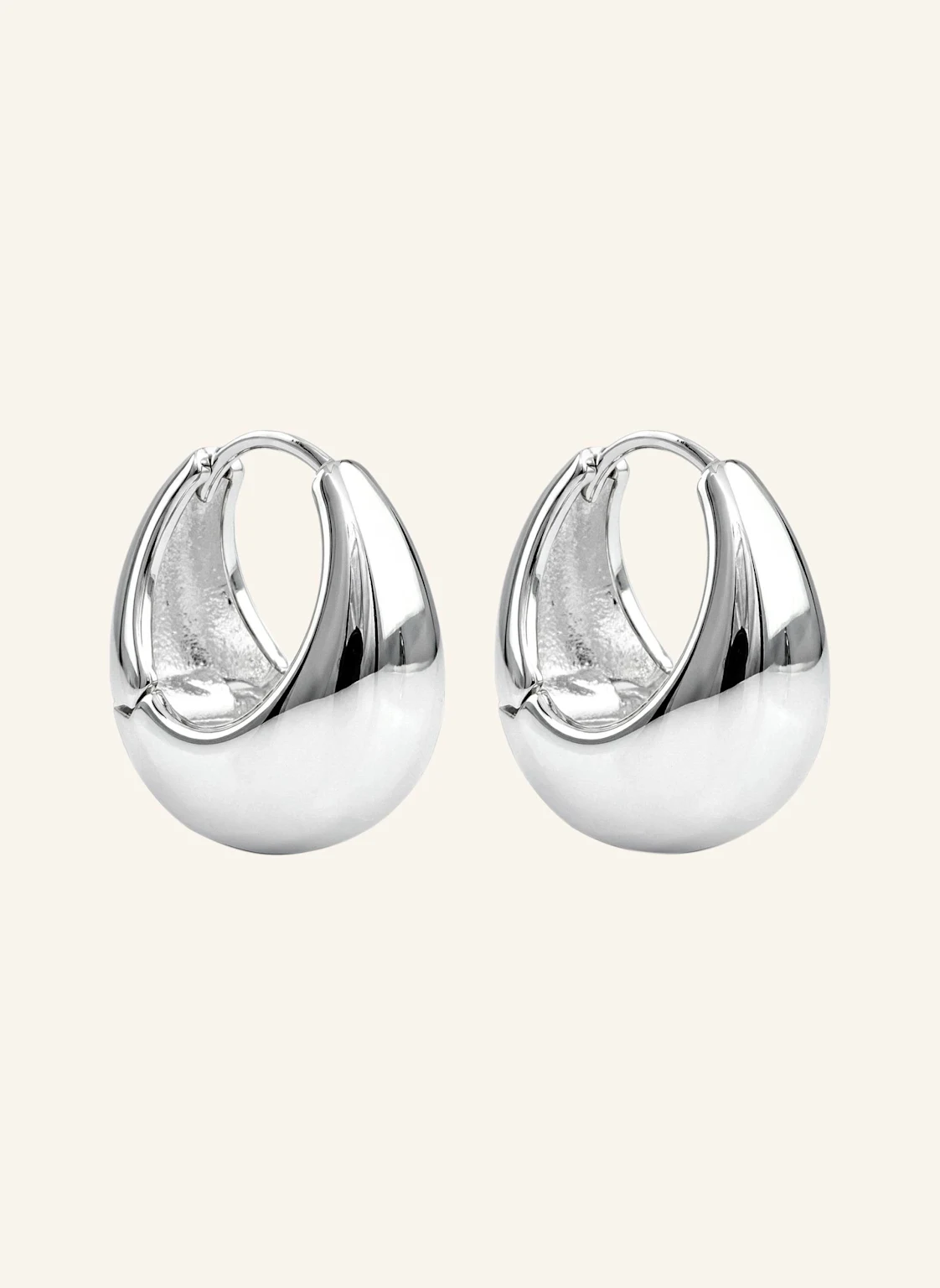 Pompidou Creolen SOFT BOLD HOOPS by GLAMBOU