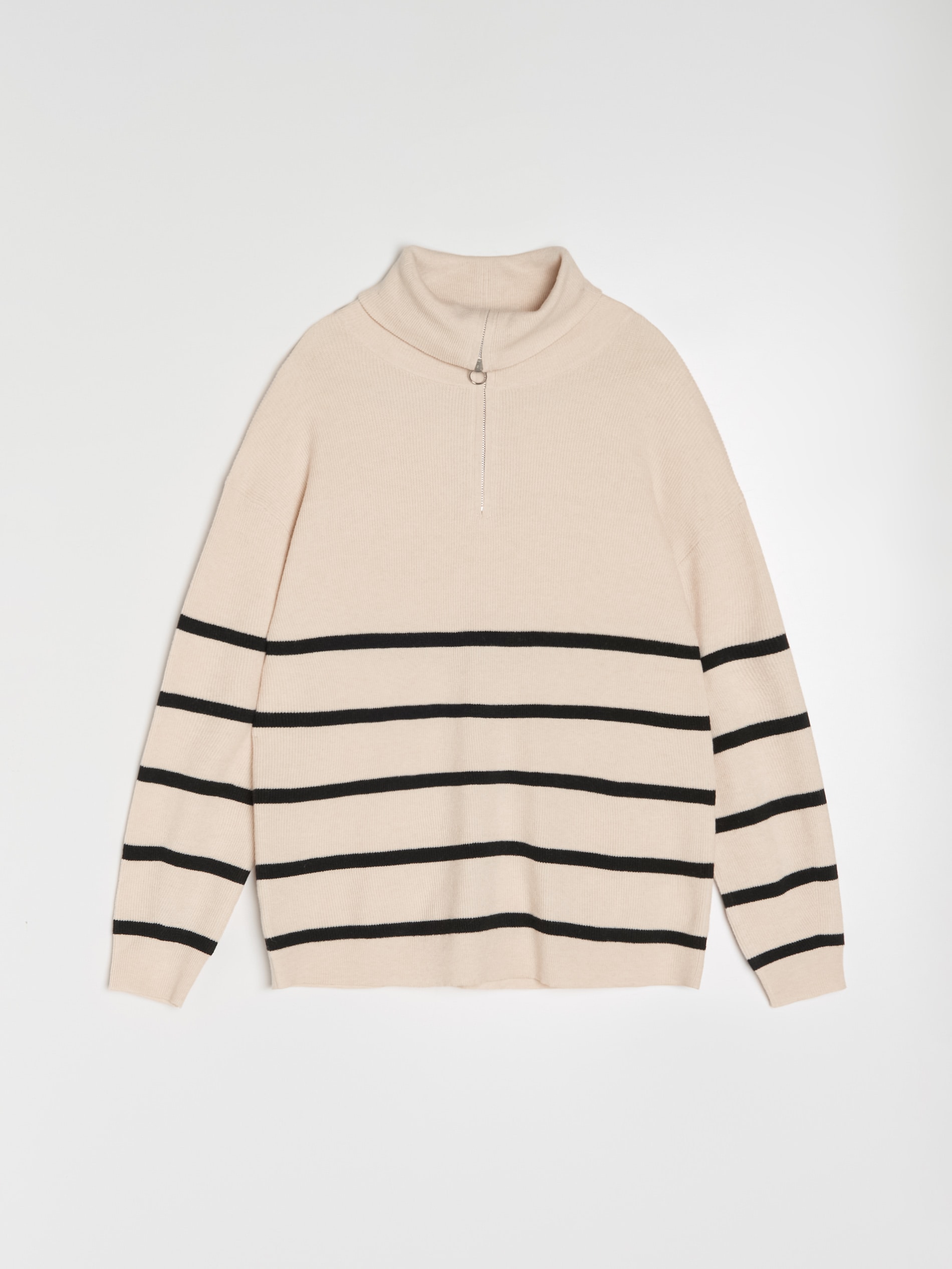 Sweter w paski