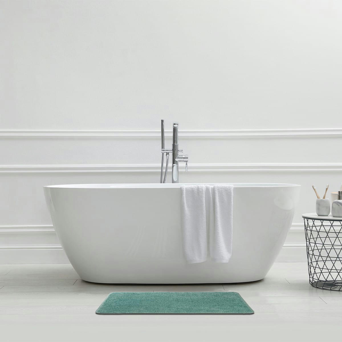 POLYNESIE - Tapis de bain en polyester uni tilleul 50x80cm