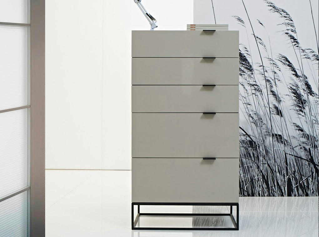 - Chiffonnier en effet bois gris et acier