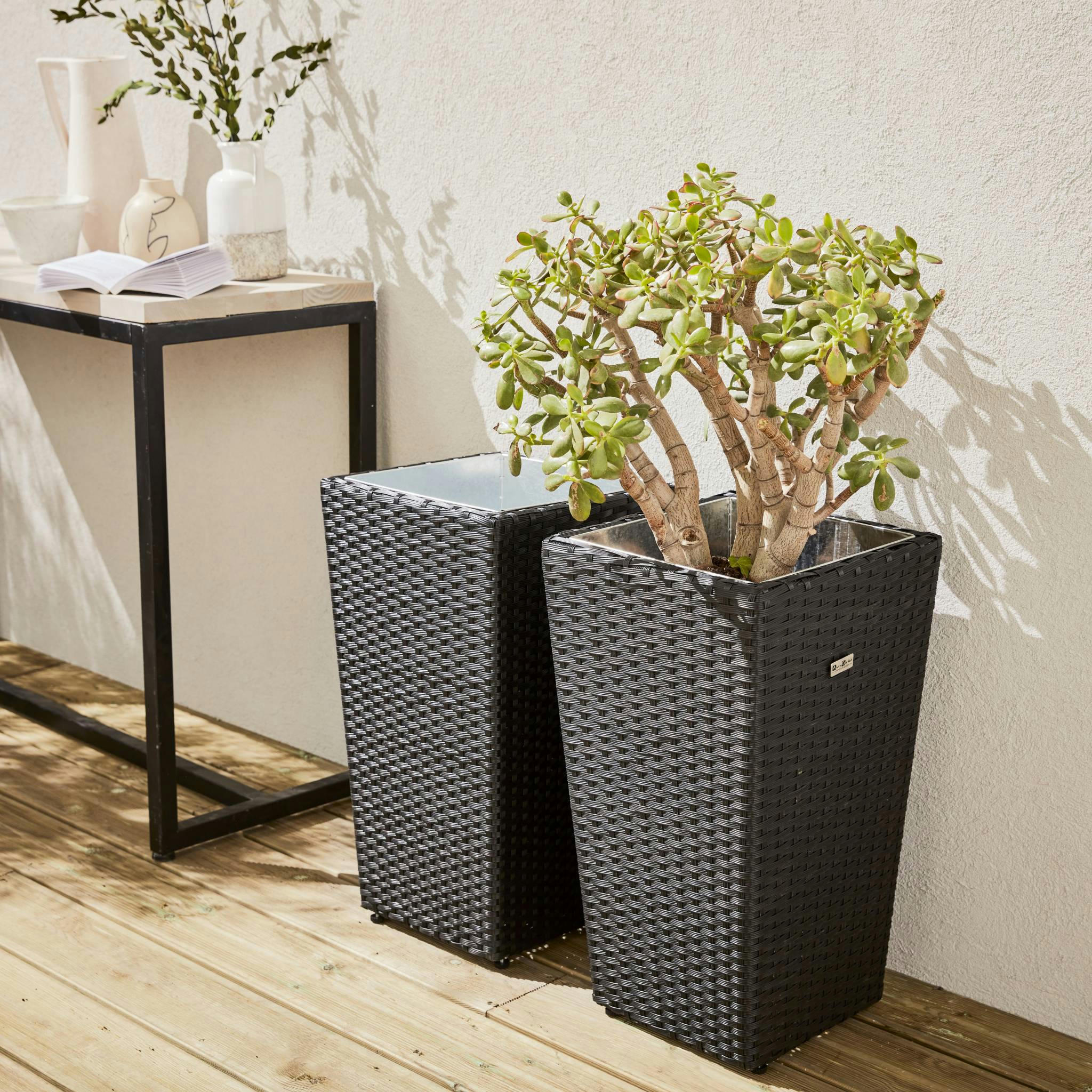 PRATO - Lot de 2 pots de fleurs noir en résine tressée et acier galvanisé