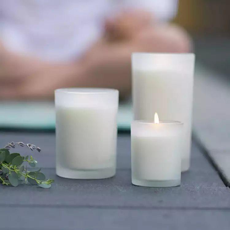 Chesapeake Bay Candle - Cashmere Jasmine