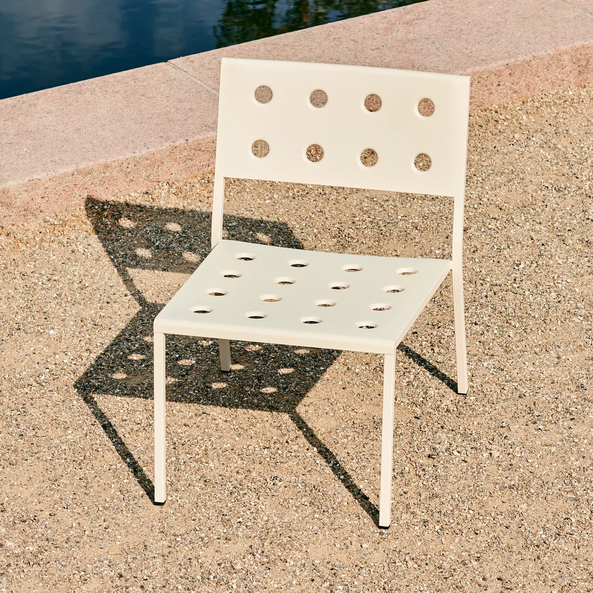 HAY - Balcony Lounge Chair, iron red