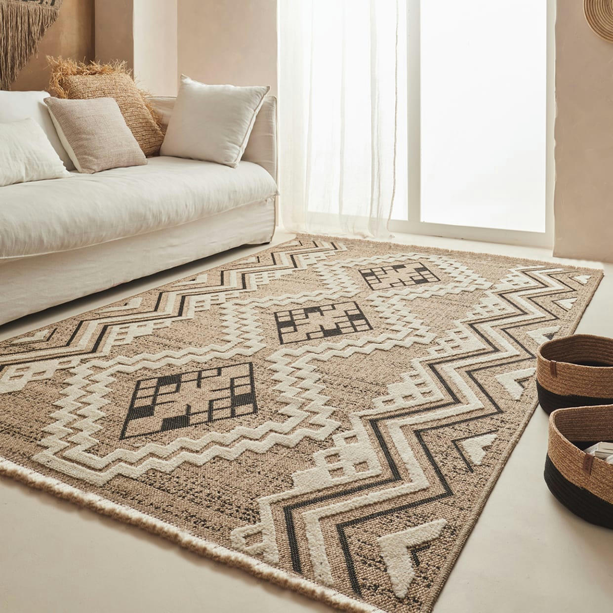 TULUM - Tapis intérieur et extérieur aspect jute ethnique noir - 60x90