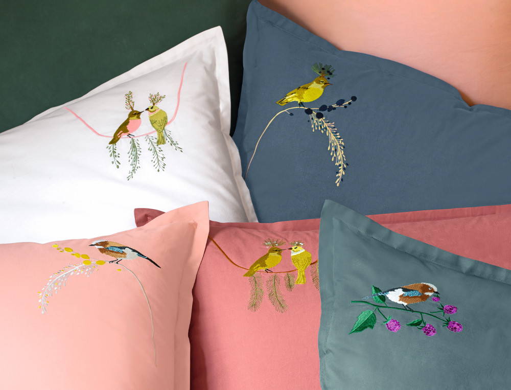 Lot de 2 taies d’oreiller brodéesDans la volière