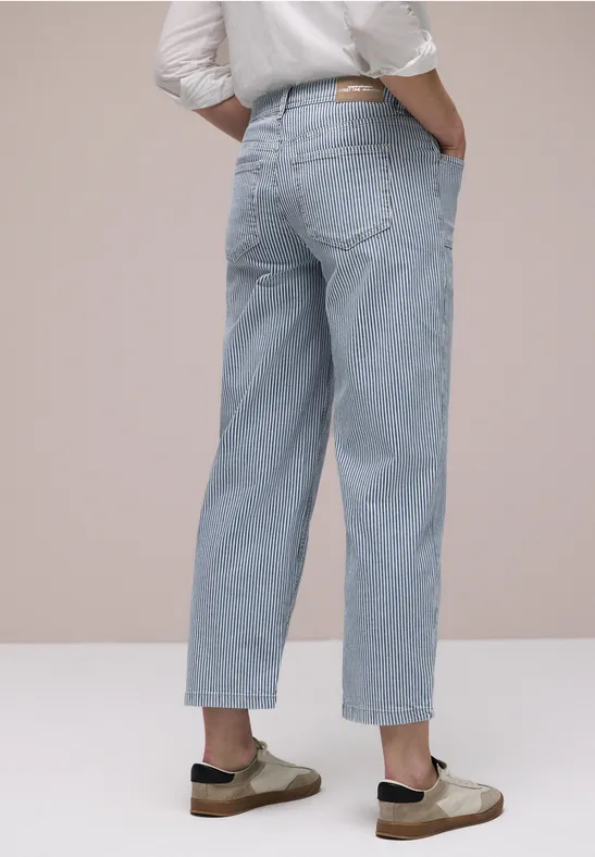 Straight Leg Jeans mit Streifen