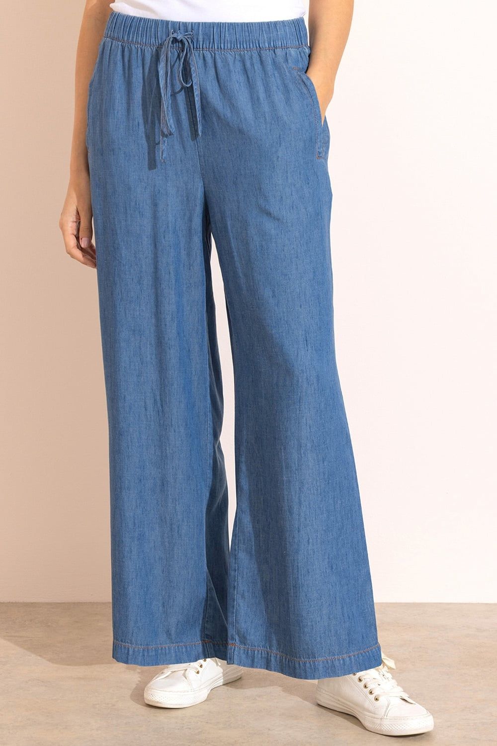 Klass. Wide Leg Pull On Trousers