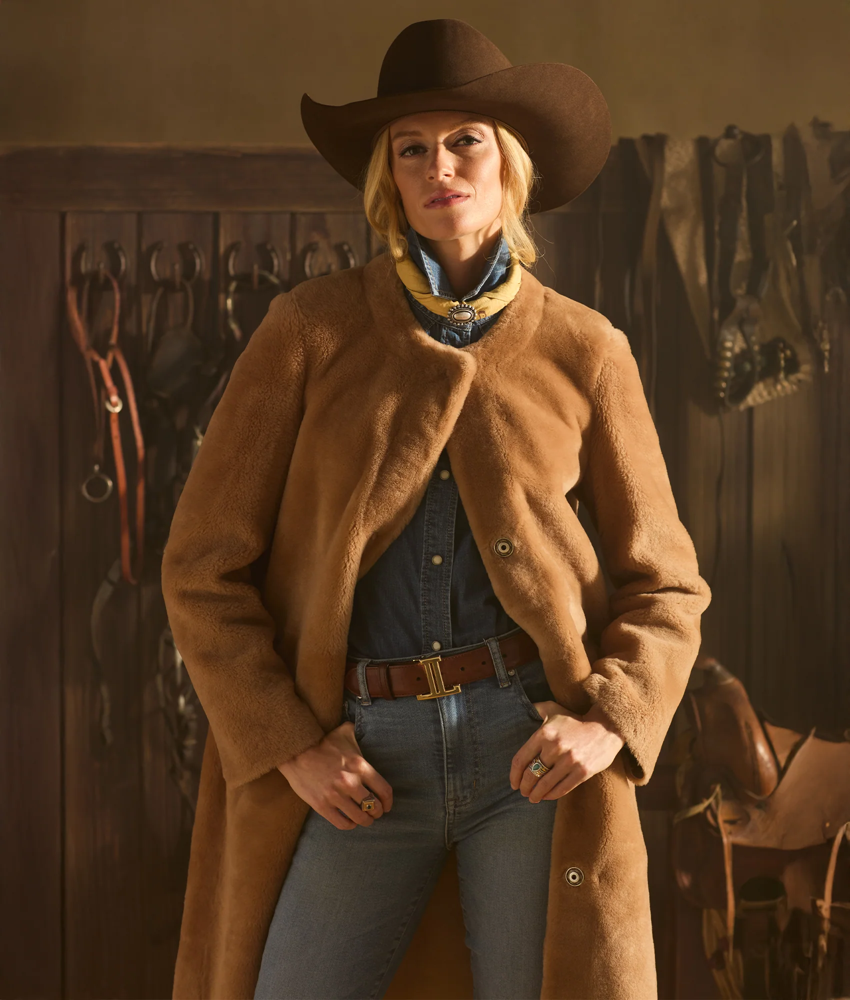 Women's Mirrored L Belt - Tan