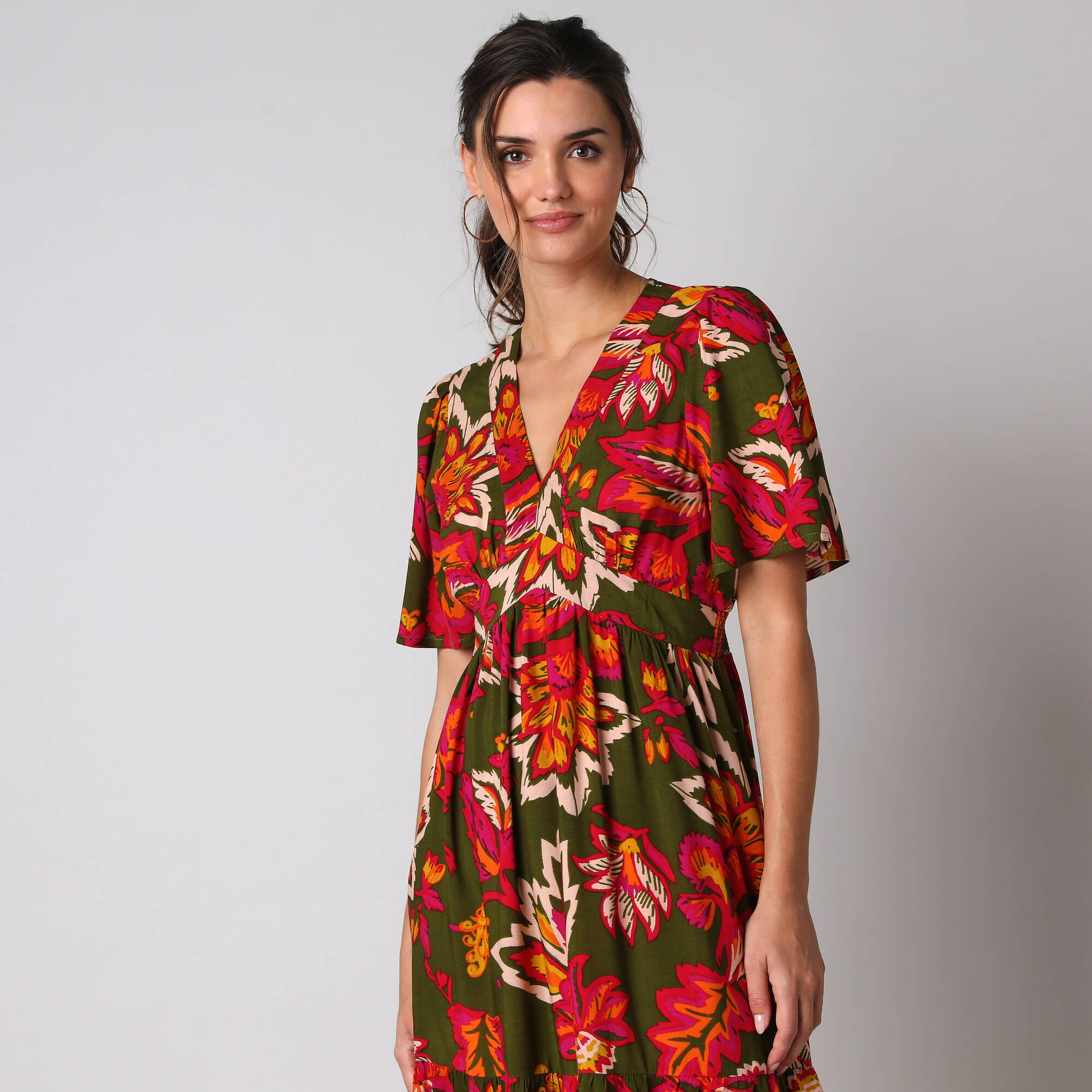 Robe longue volantée imprimée, manches courtes