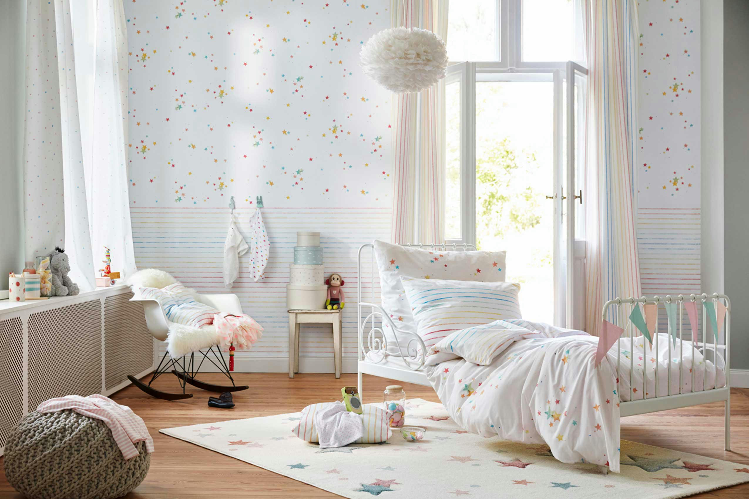 JONNE - Tapis enfant ciel étoilé blanc pastel avec relief 160x225