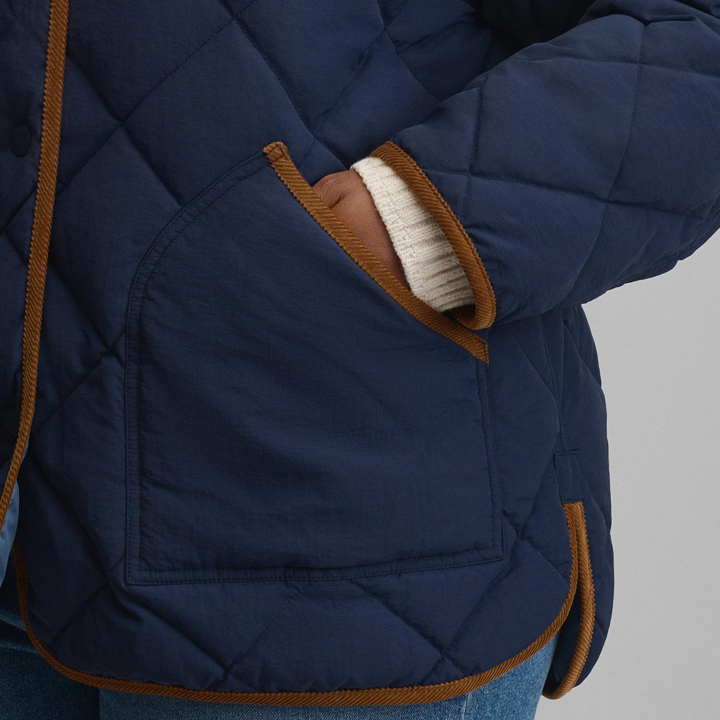 Women's Insulated Long Barn Coat