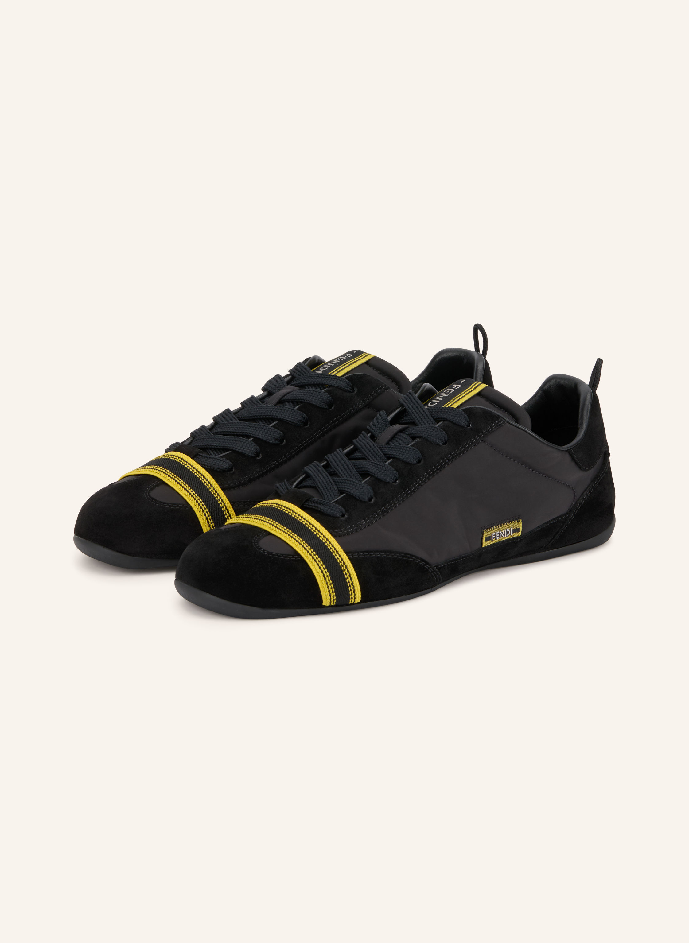FENDI Sneaker