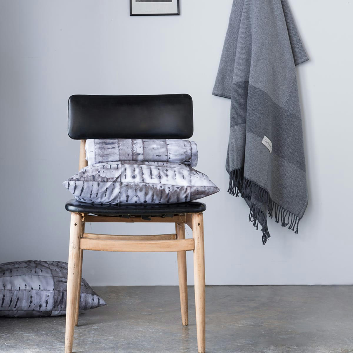 KINIAR TO - 2 taies d'oreiller  65x65 cm gris foncé