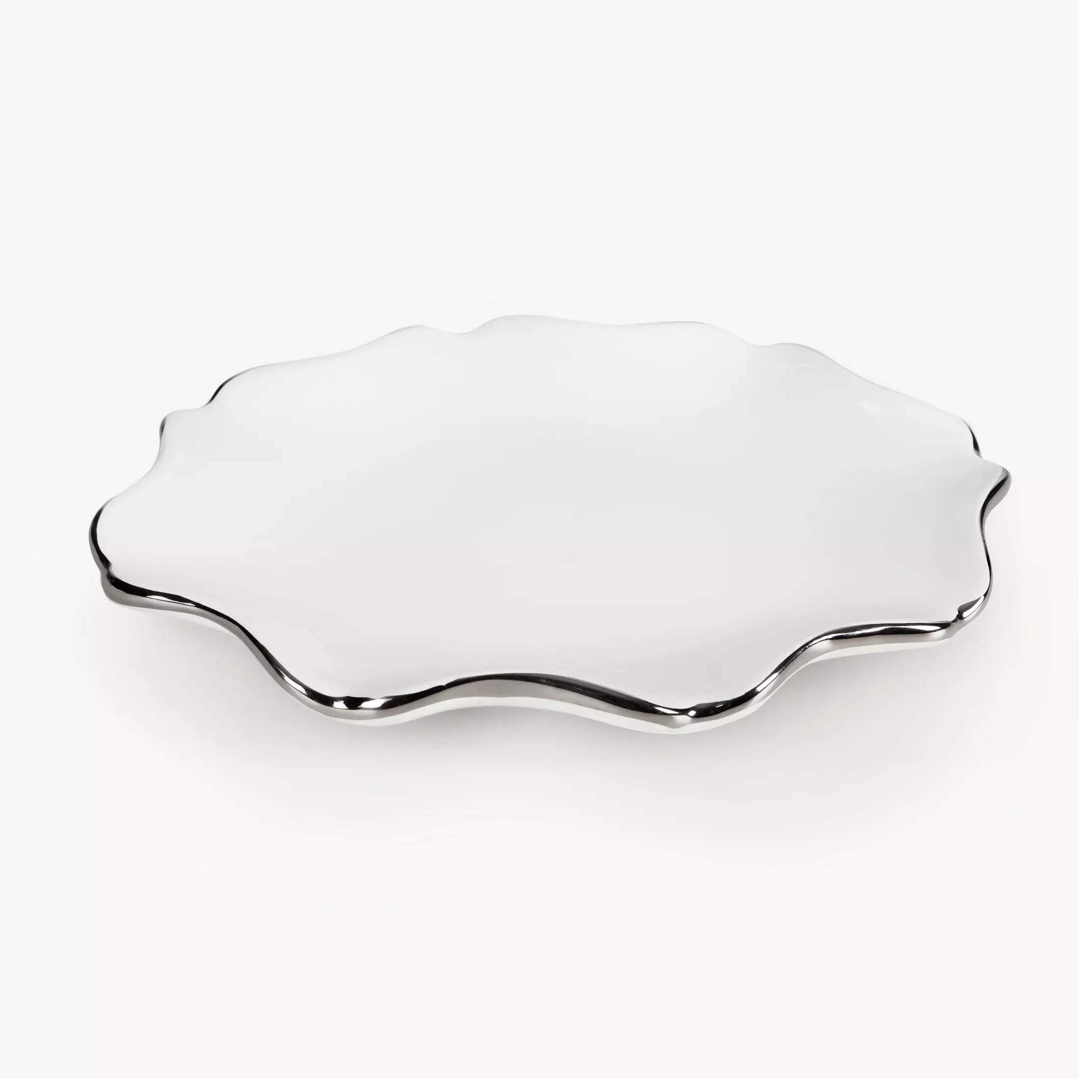 Patera ceramiczna dekoracyjna biało-srebrnaz falującymi brzegami 20x15x3 cm AUREN 3