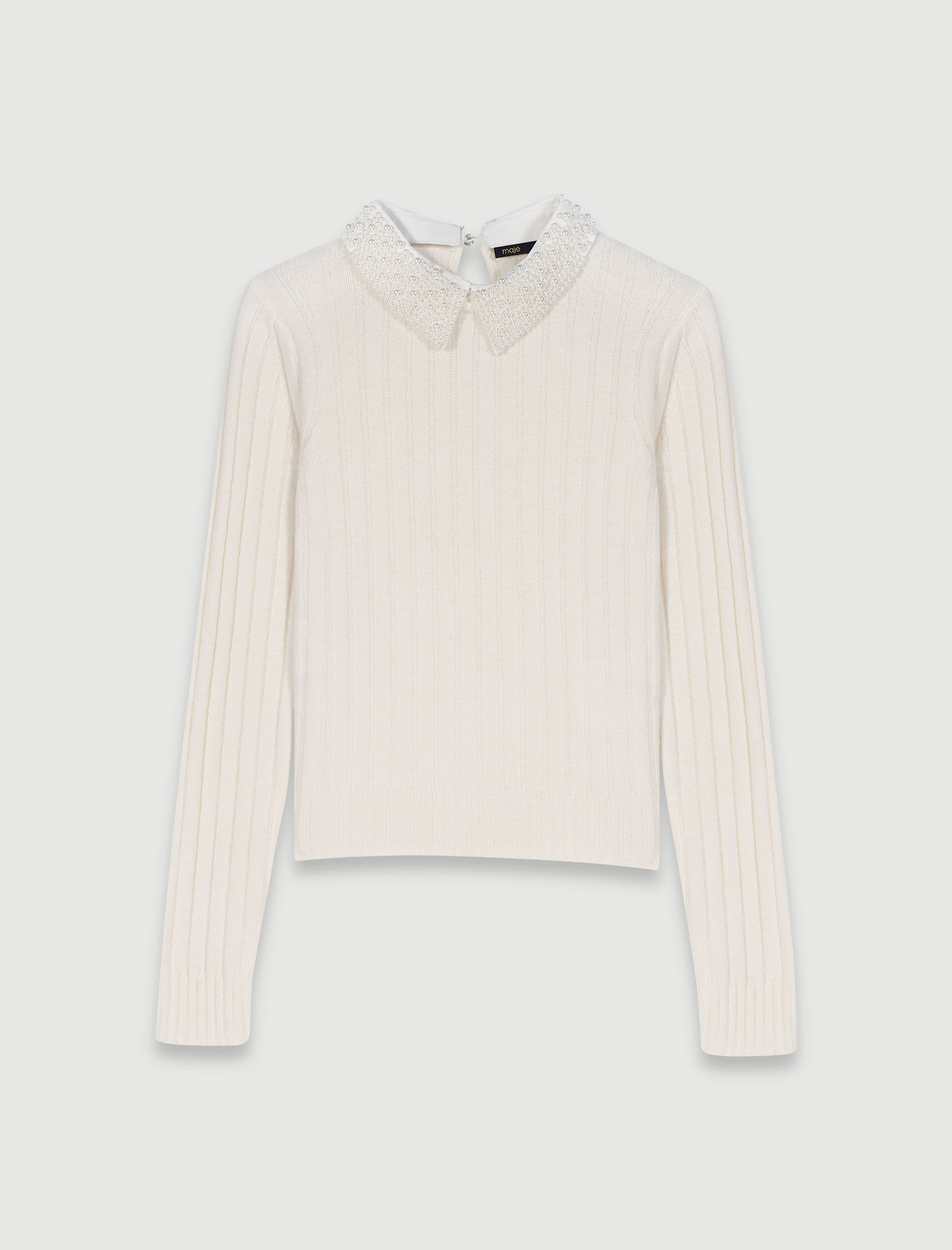 Pull cotelé avec col perlé