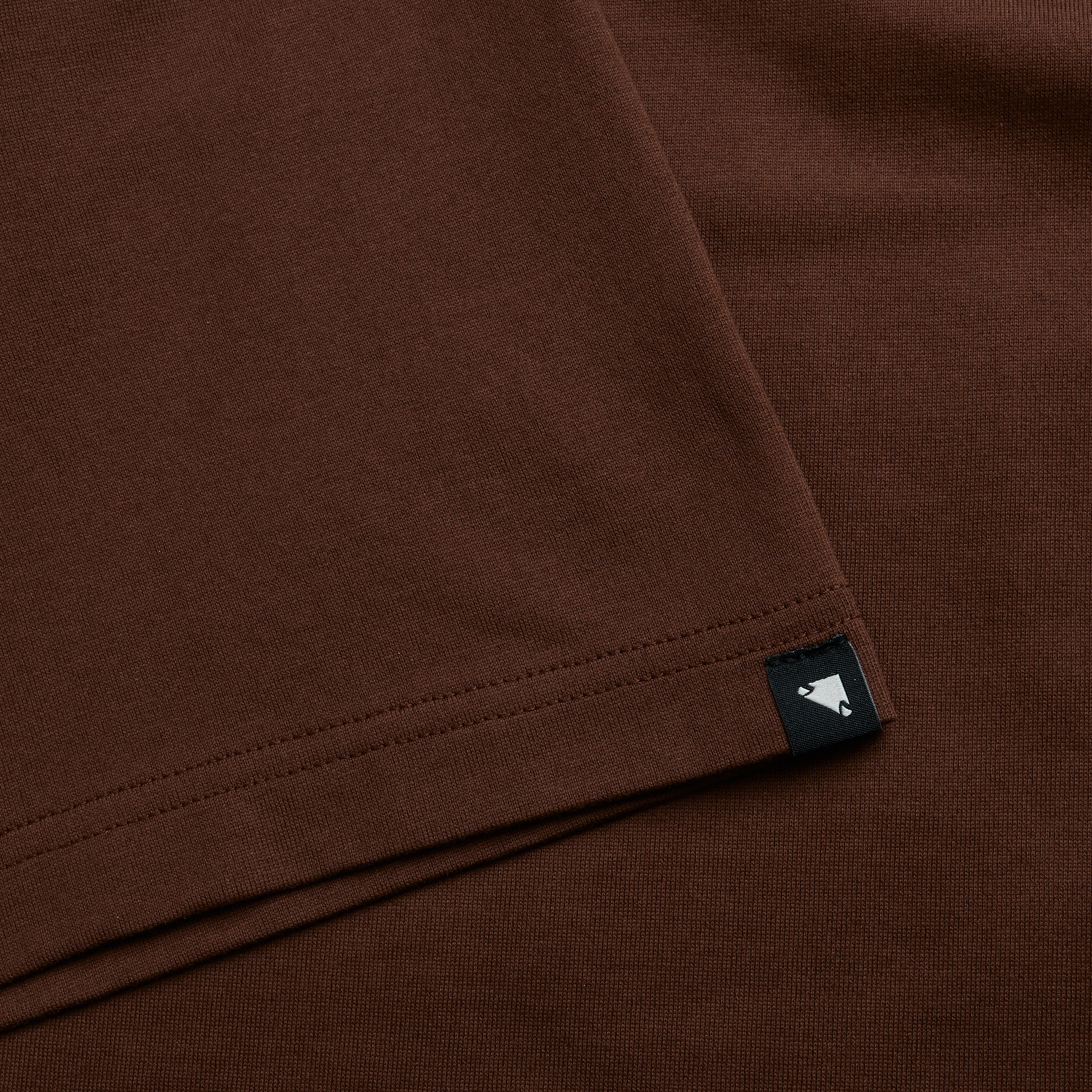 Unisex Icon Logo Graphic Tee - Endura Mahogany