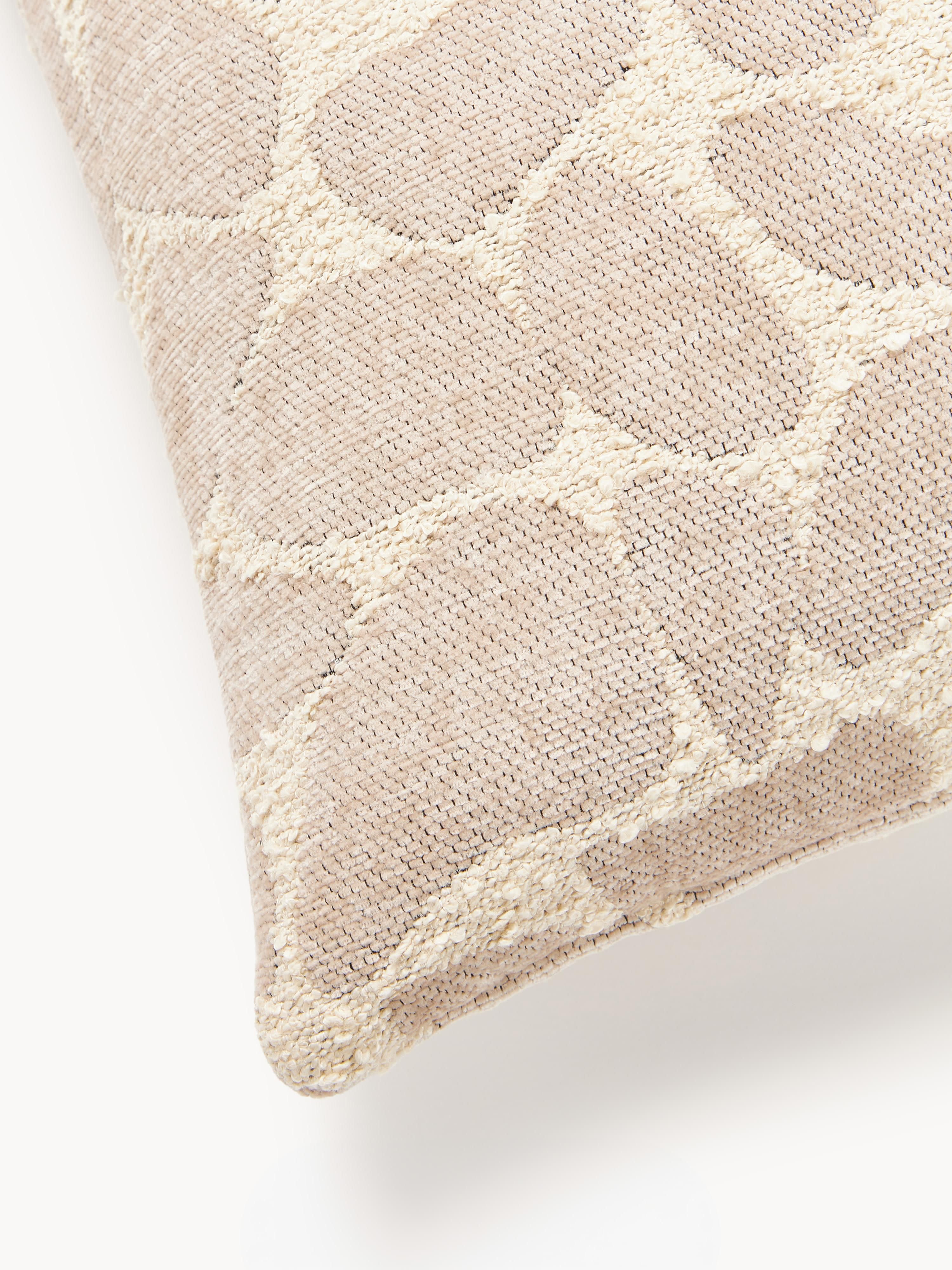 Kissenhülle Nenda aus Bouclé und Chenille
