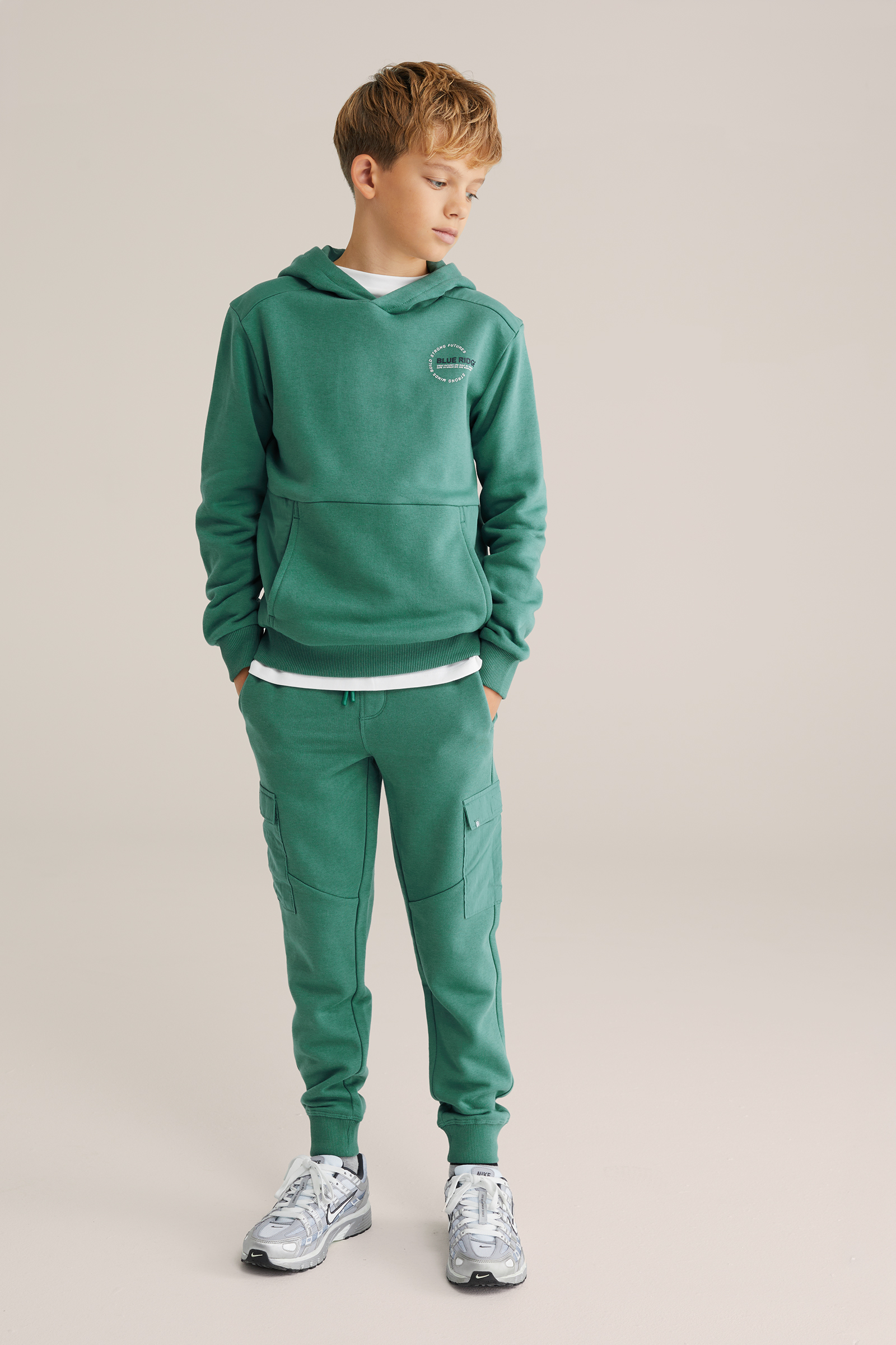 Jongens regular fit joggingbroek met cargozakken