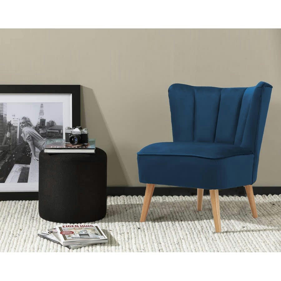 VELVET - Fauteuil vintage en tissu bleu et pieds dorés