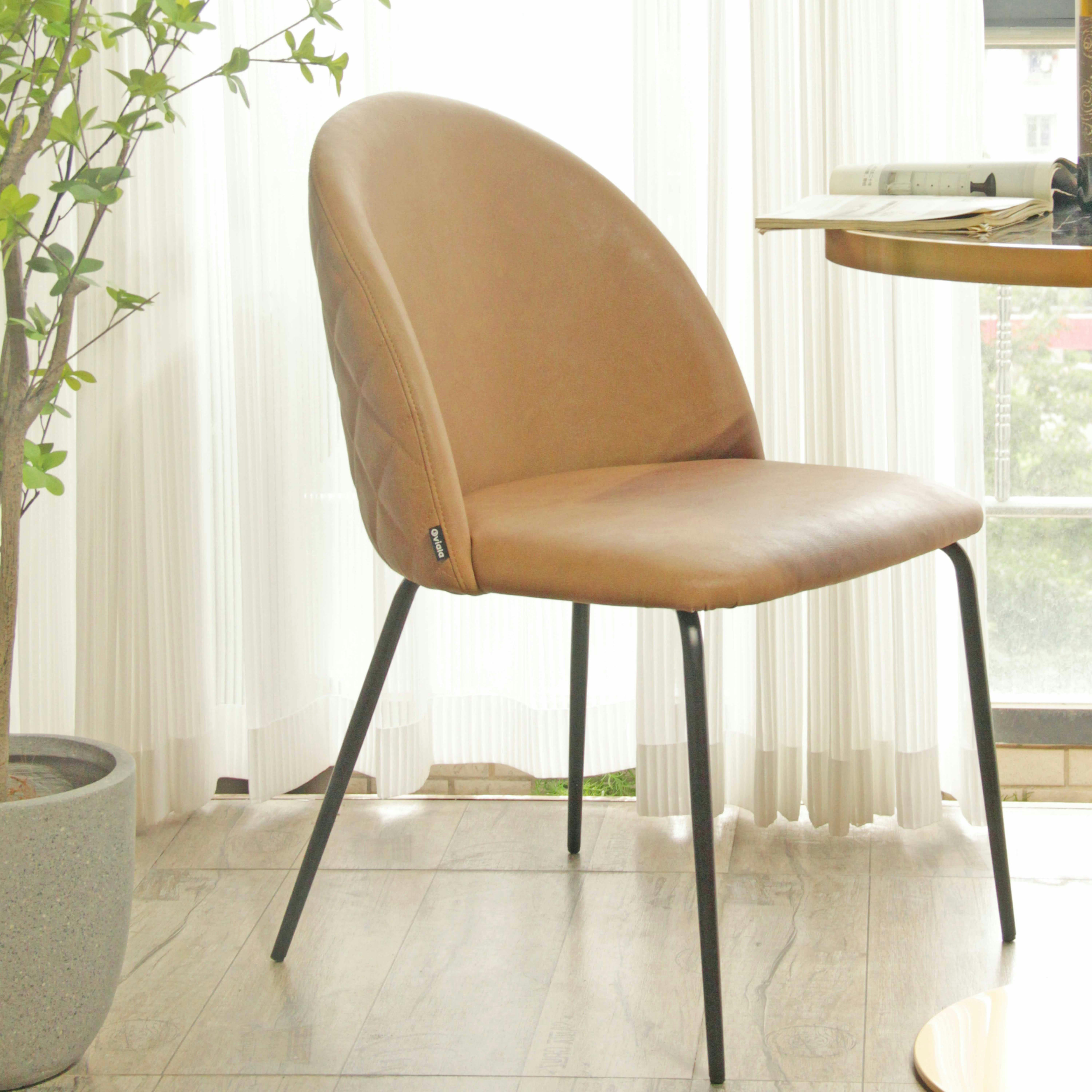 CHESTER - Lot de 4 chaises en textile enduit marron clair