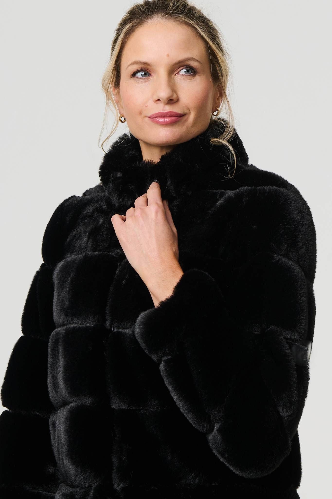 Izabel London Faux Fur High Neck Cropped Jacket