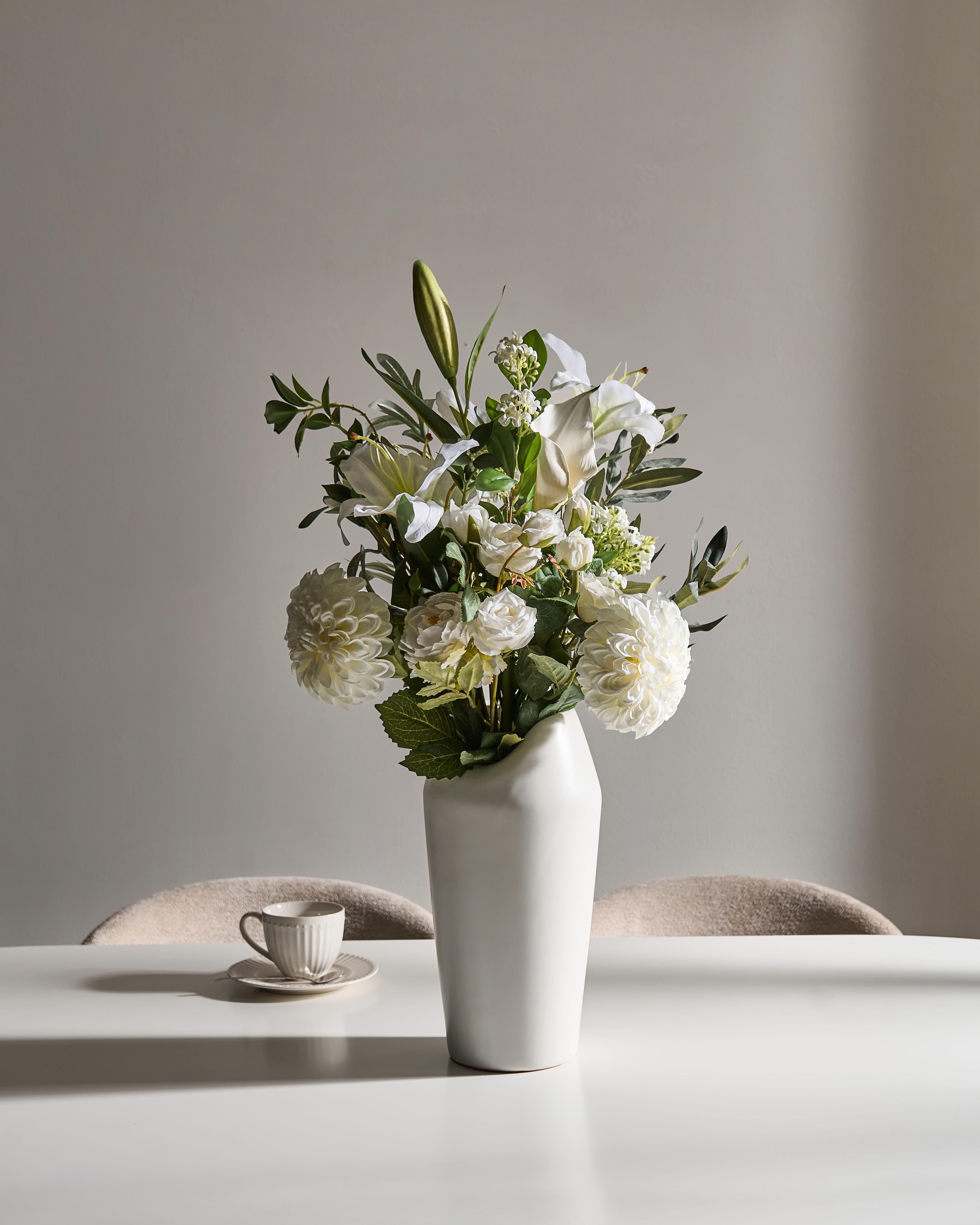 Artificial Flower Bouquet PARREIRA 67 cm White