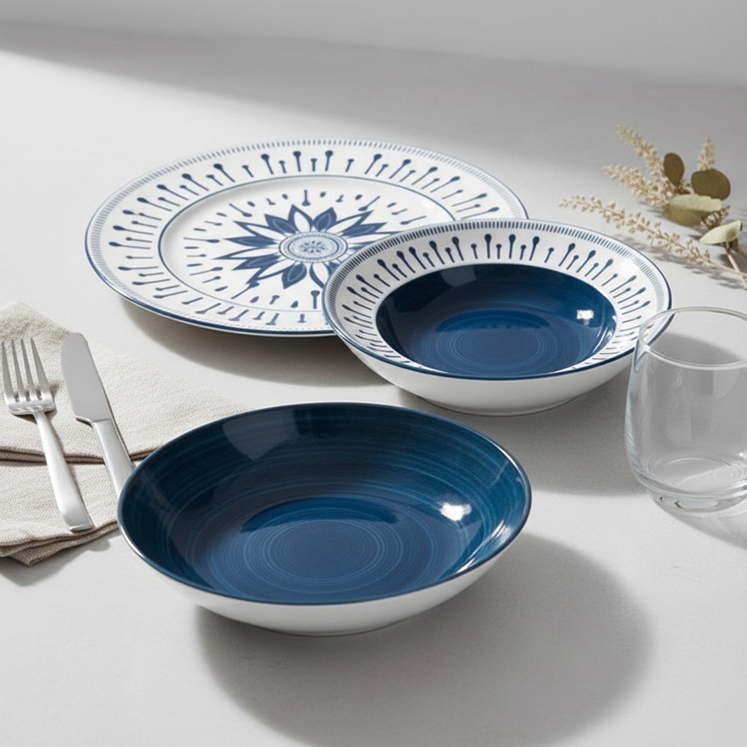 Servizio 18 piatti porcellana Mistral blu
