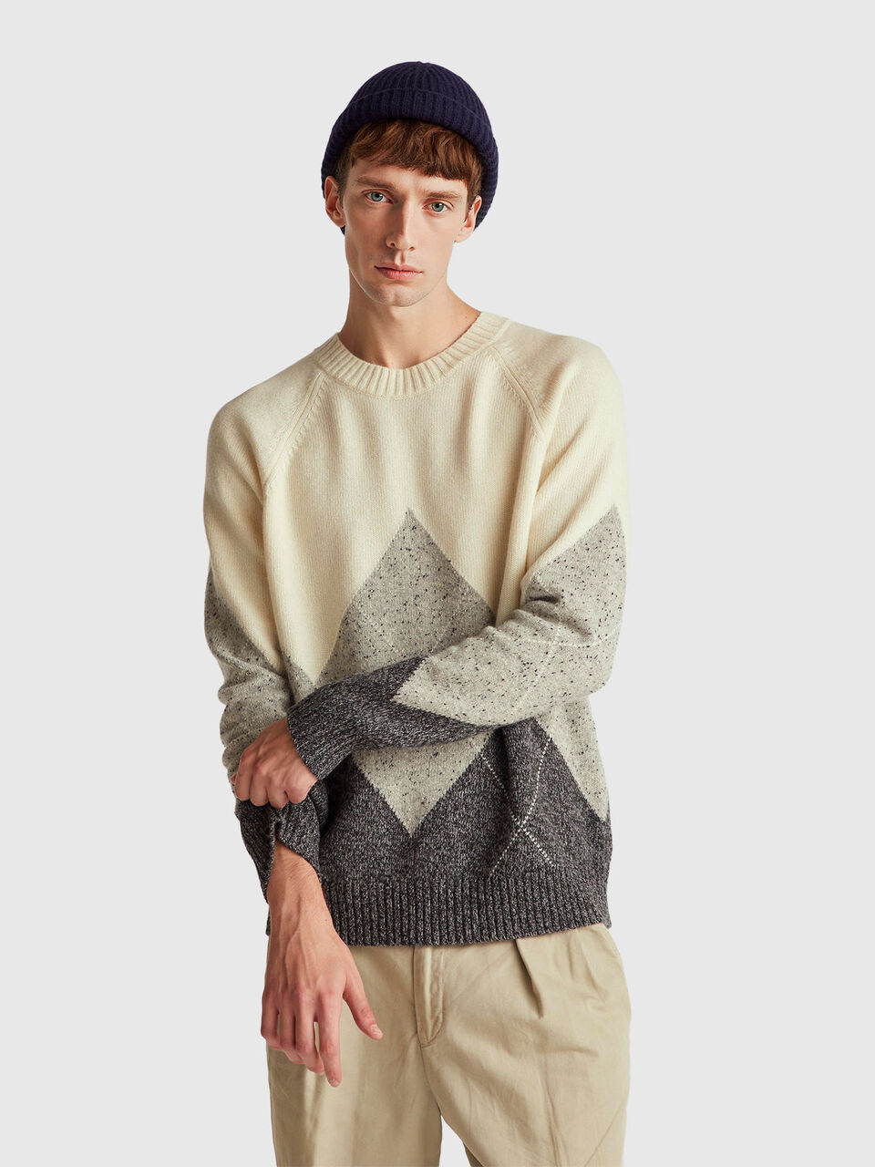 Diamond sweater in wool blend