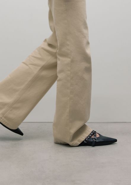 Zwarte leren slingbacks met buckles