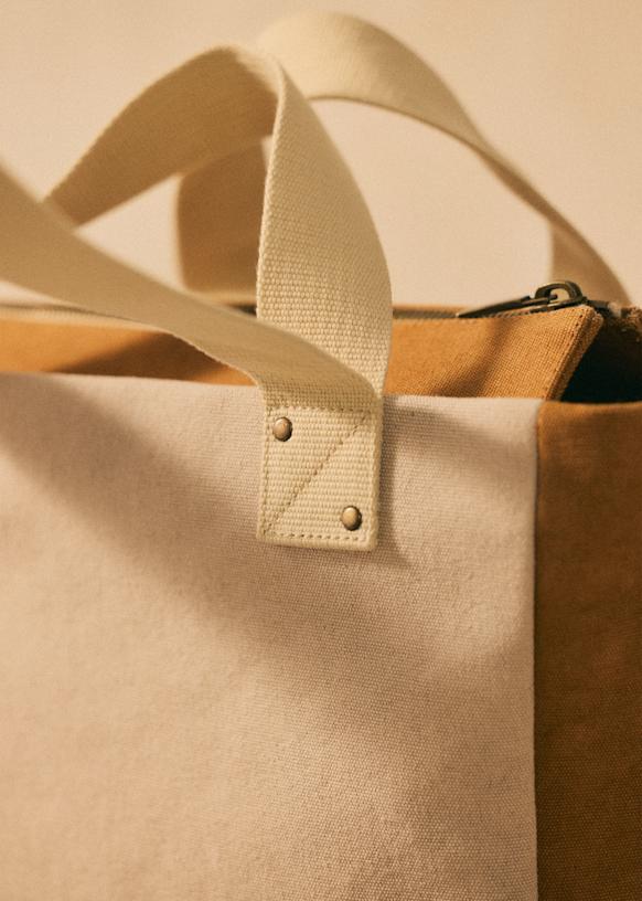 Kasai Tote Bag