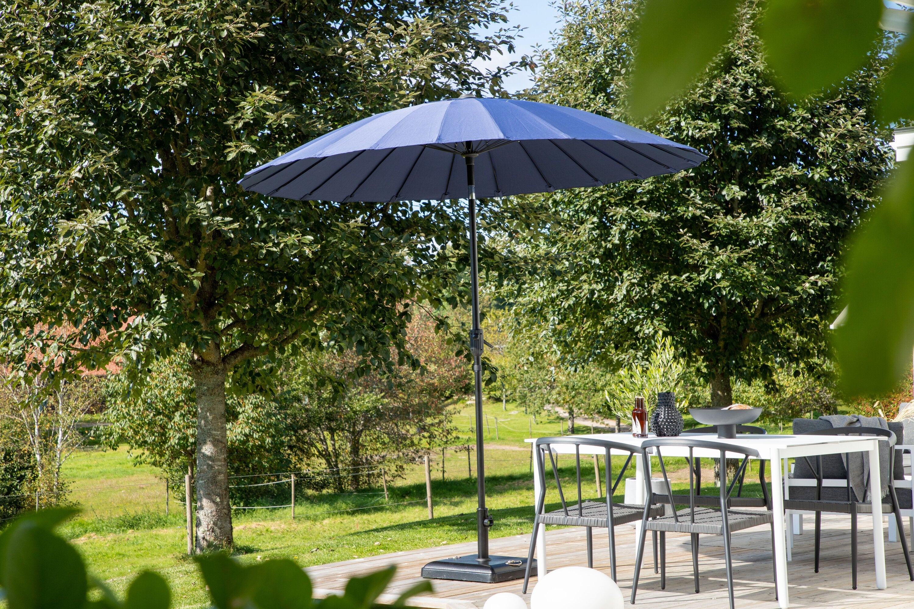 Rebellenclub Poppy Parasol - ø270cm - Blauw