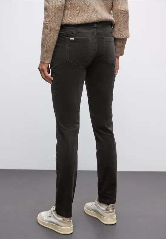 Cordhose im Casual Fit