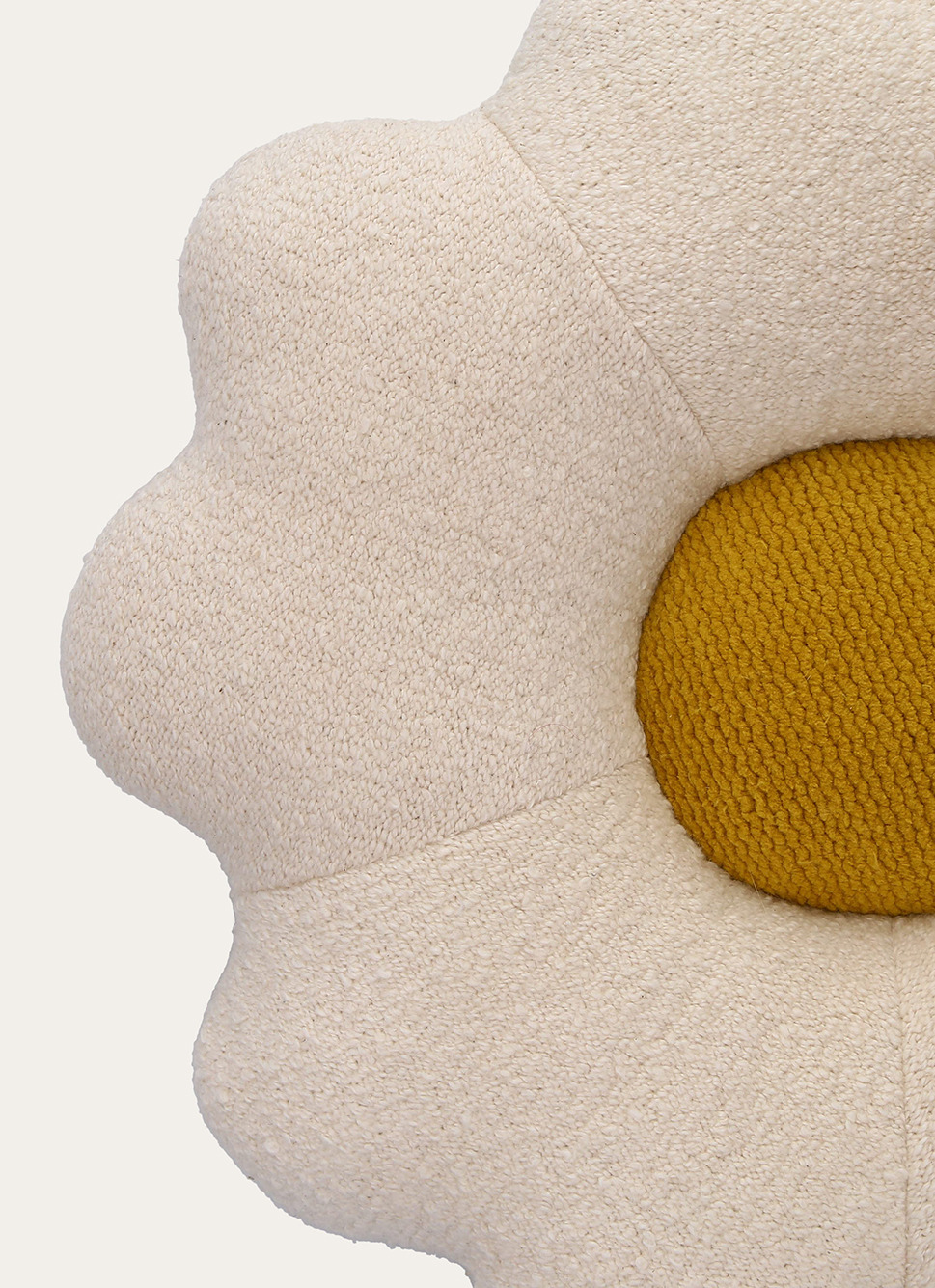 COUSSIN TRICOT FLEUR ECRU