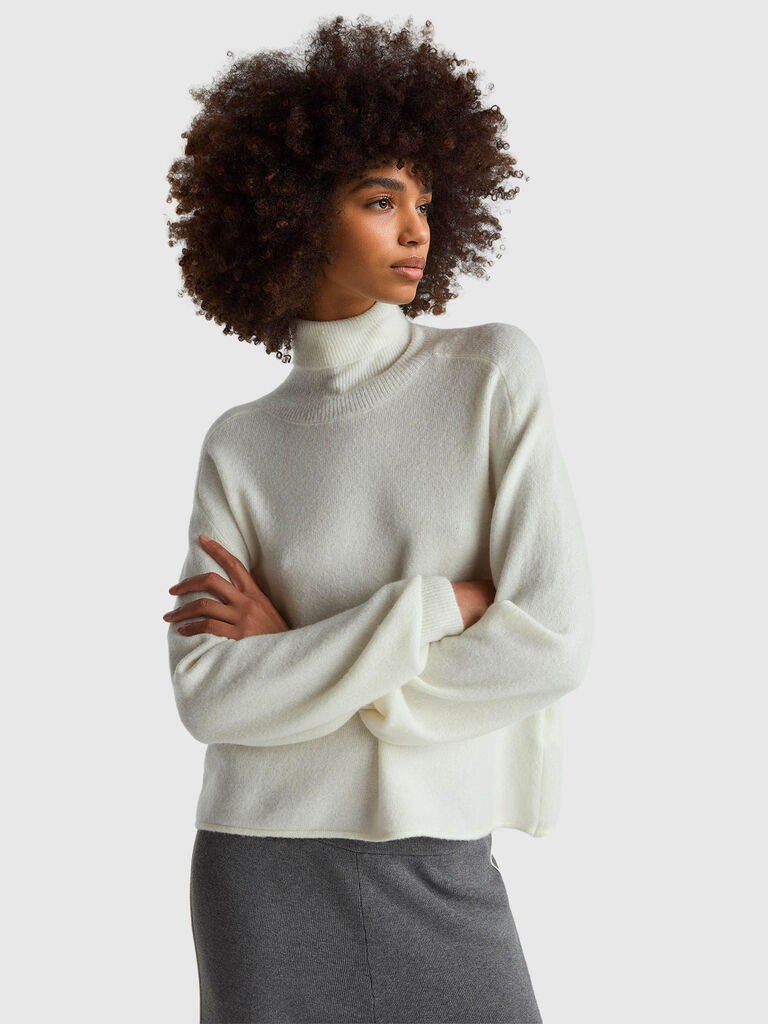 Turtleneck in stretch wool blend