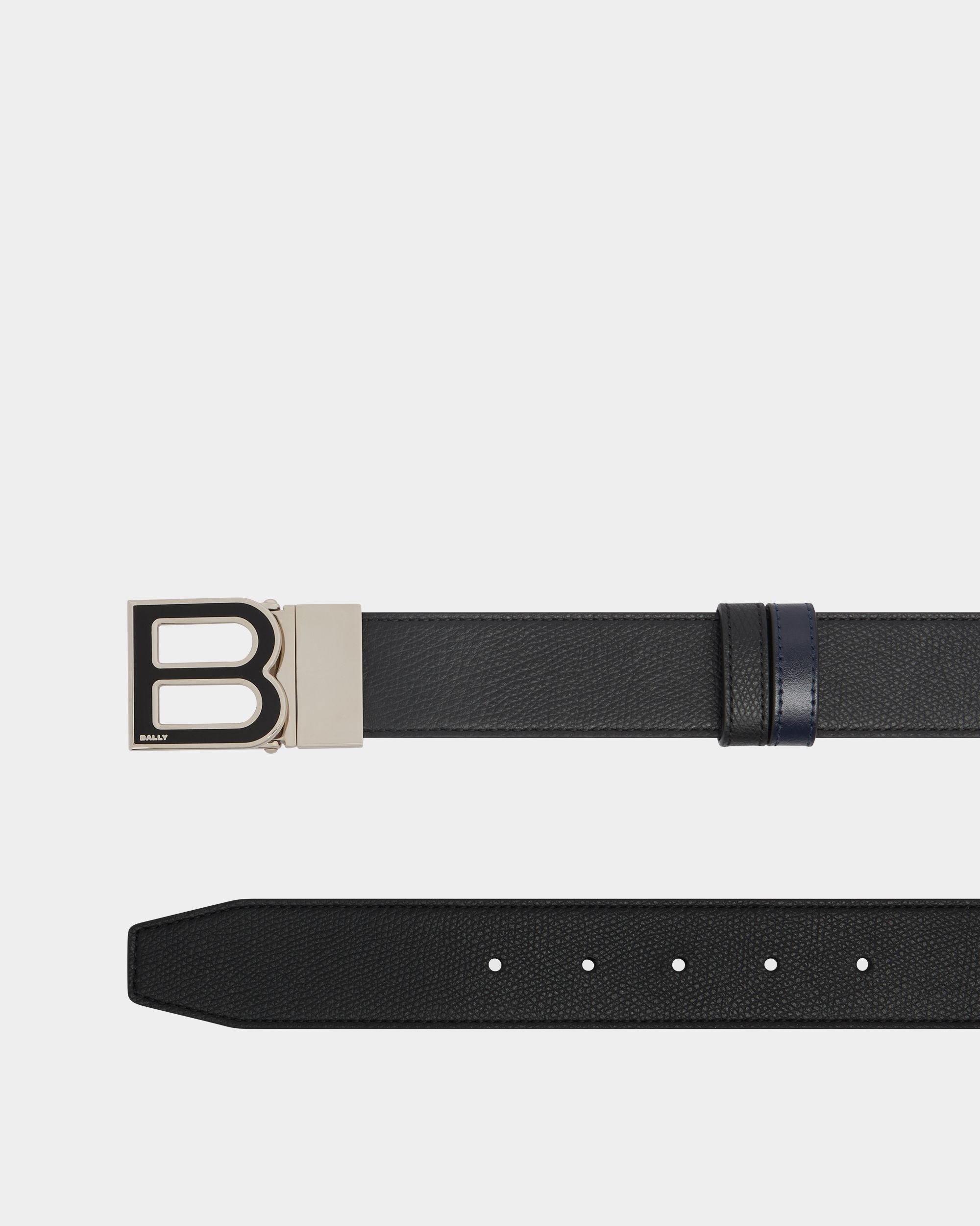 Verstellbarer 35 mm Breiter B Logo Wendegürtel Aus Leder In Schwarz Und Navy Blue